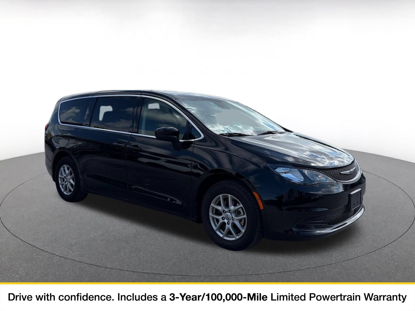 2024 Chrysler Voyager