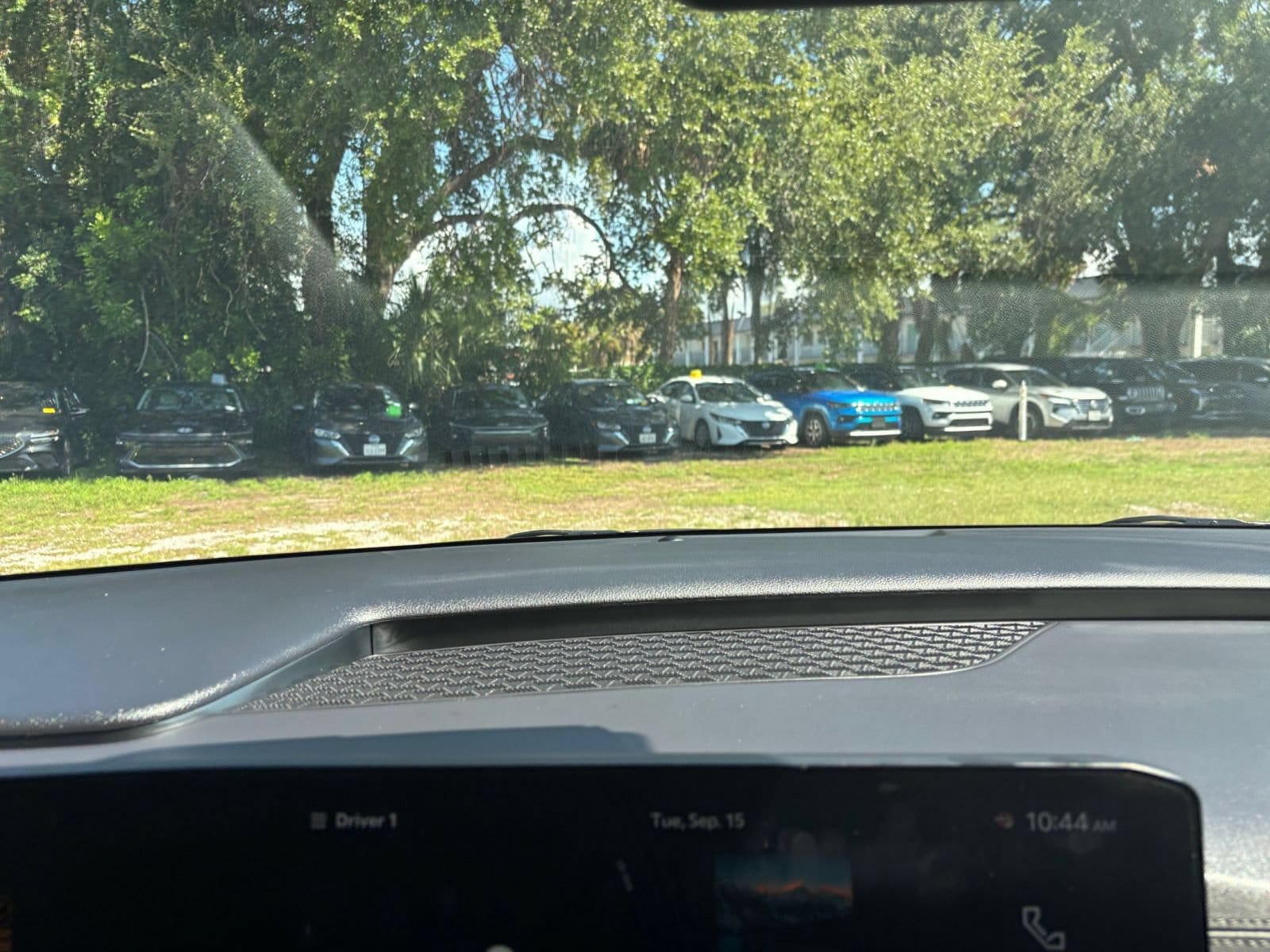 Thumbnail: 2026 Kia Carnival - 16