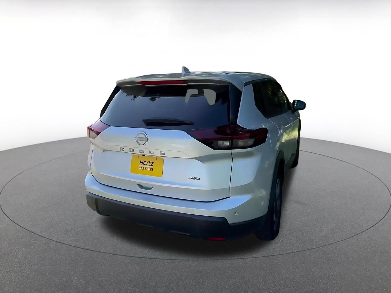 Thumbnail: 2025 Nissan Rogue - 13
