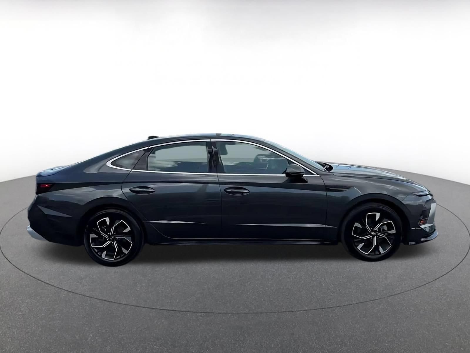 Thumbnail: 2025 Hyundai Sonata - 14