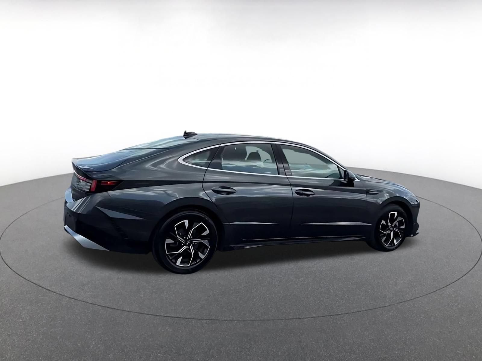 Thumbnail: 2025 Hyundai Sonata - 13
