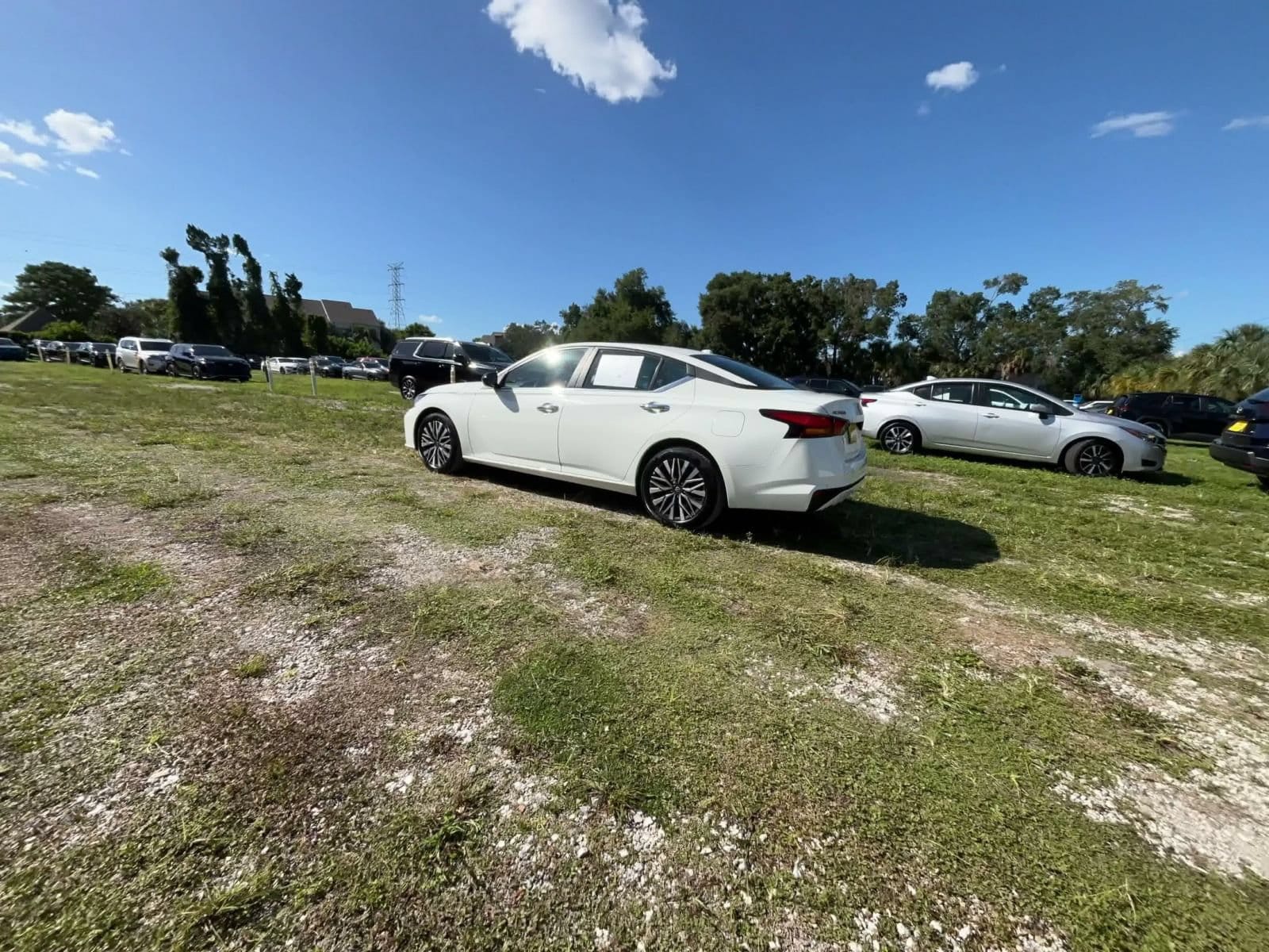 Thumbnail: 2025 Nissan Altima - 10