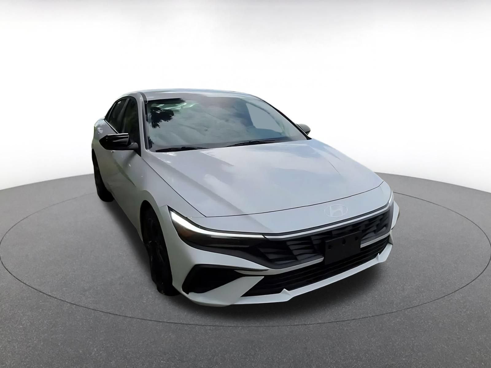 Thumbnail: 2026 Hyundai Elantra - 3