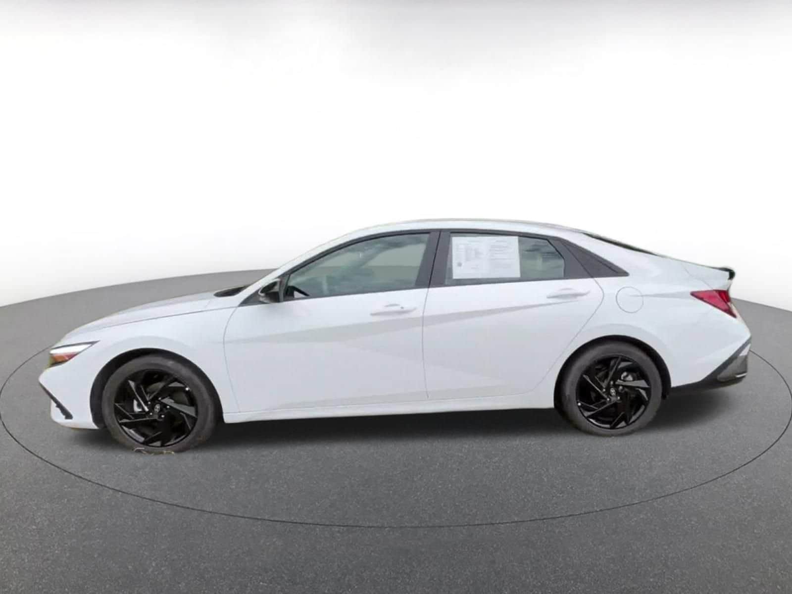 Thumbnail: 2026 Hyundai Elantra - 8