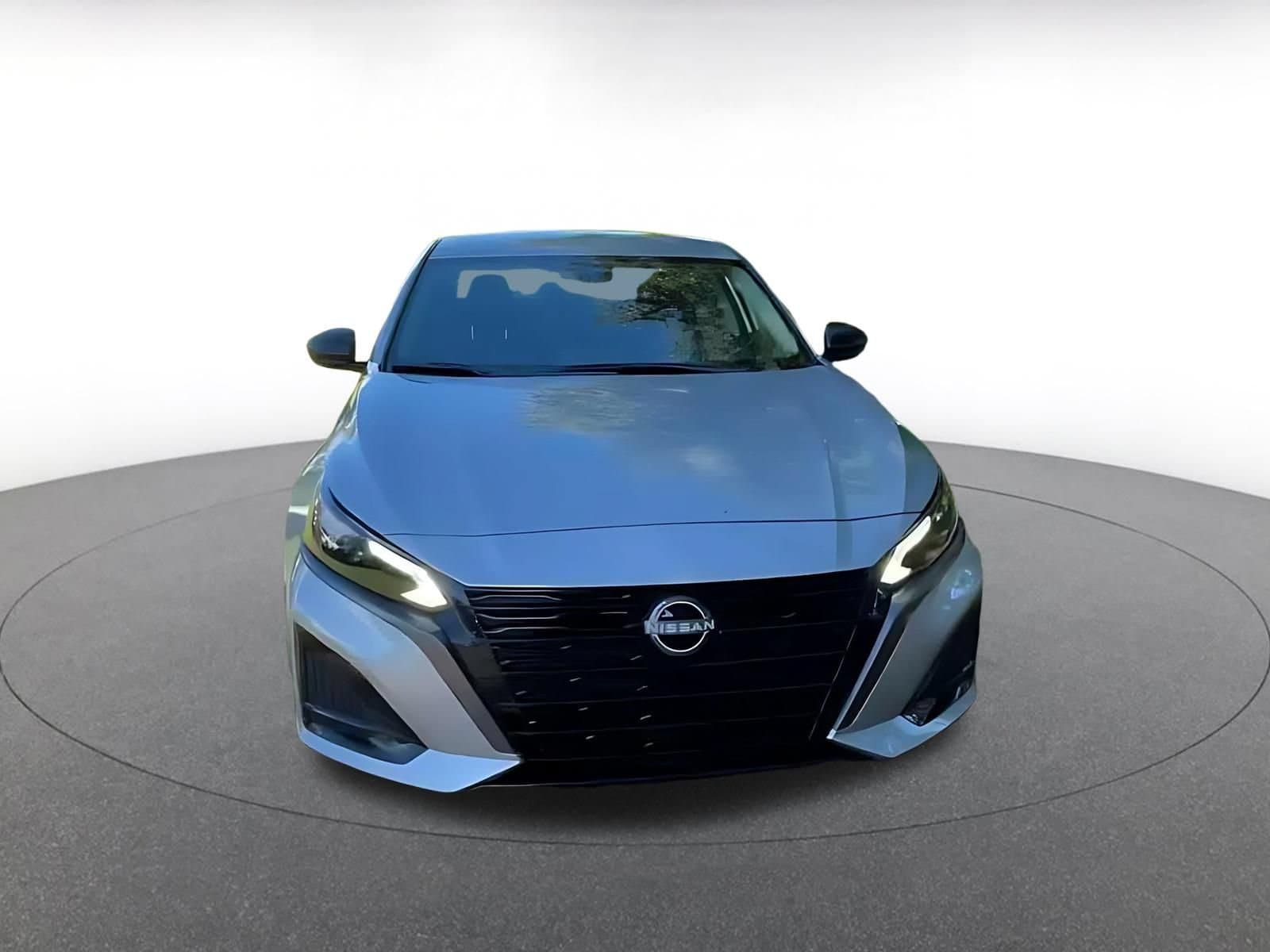 Thumbnail: 2026 Nissan Altima - 4