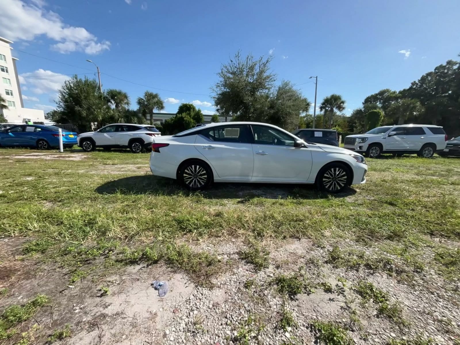 Thumbnail: 2025 Nissan Altima - 16