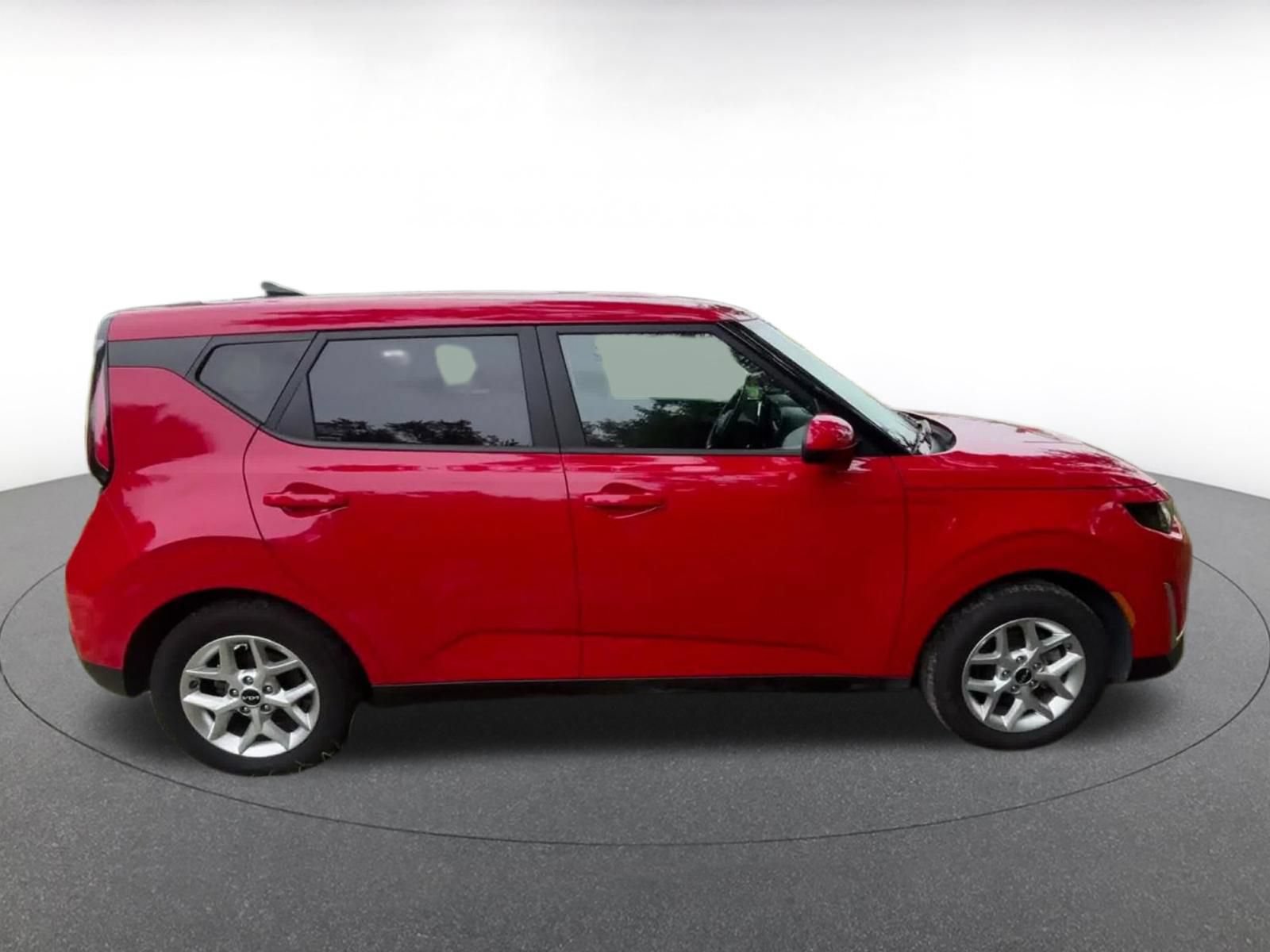 Thumbnail: 2025 Kia Soul - 15
