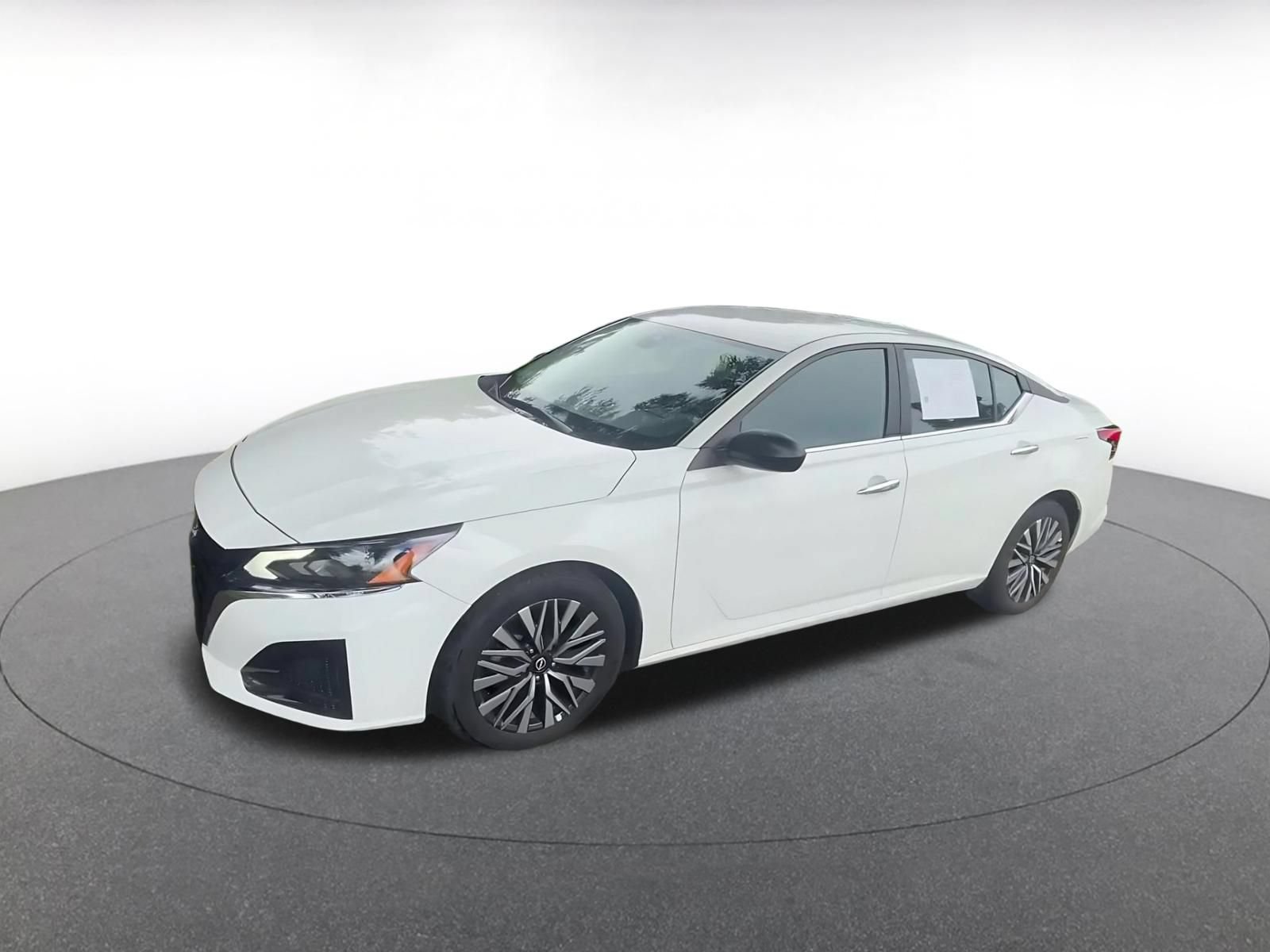 Thumbnail: 2025 Nissan Altima - 7