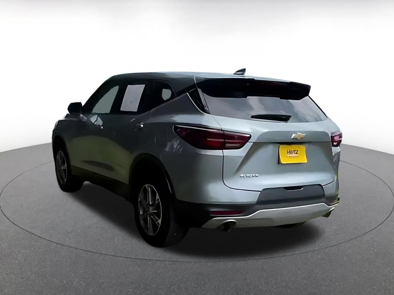 Thumbnail: 2026 Chevrolet Blazer - 12