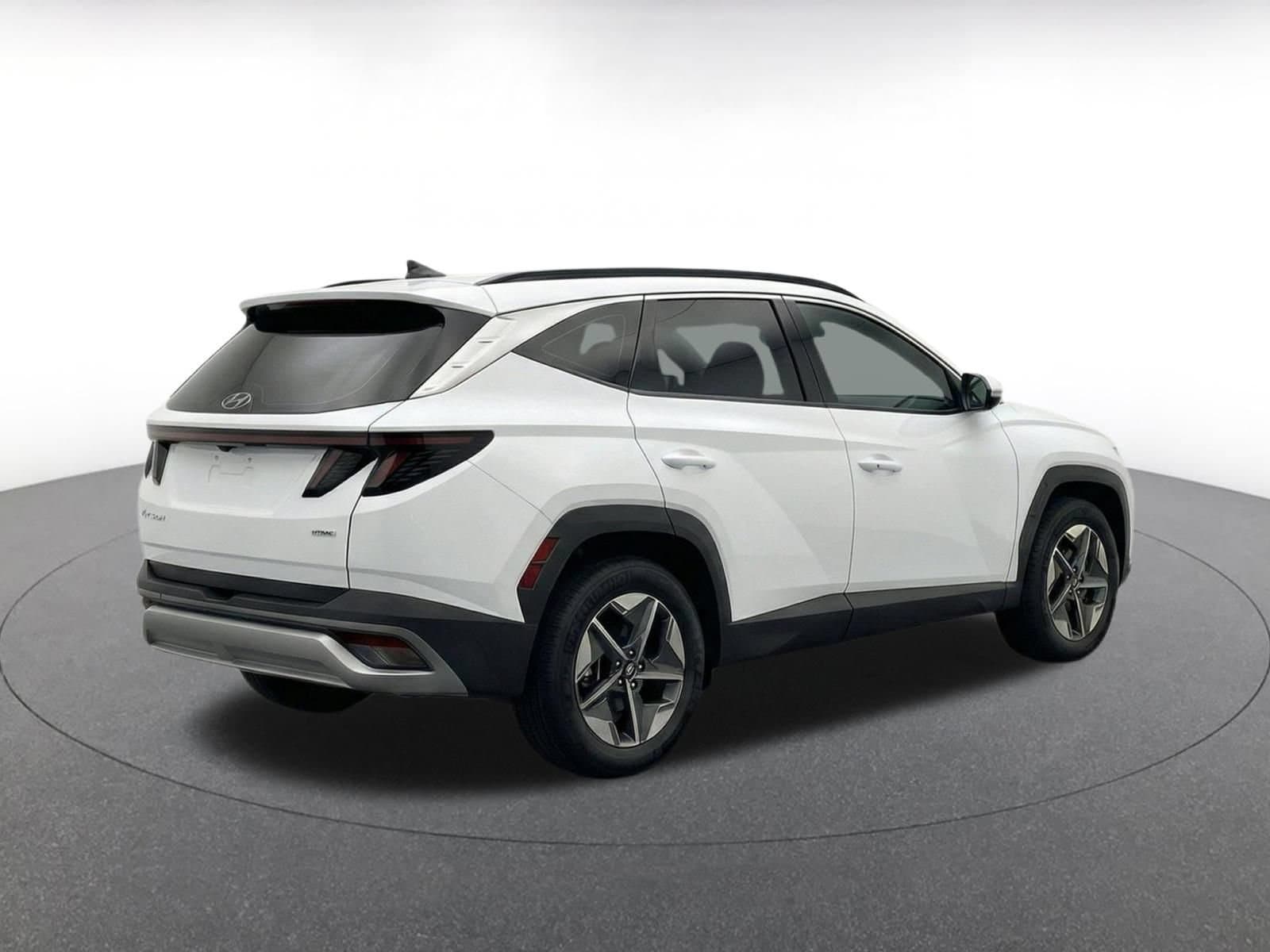 Thumbnail: 2025 Hyundai Tucson - 8