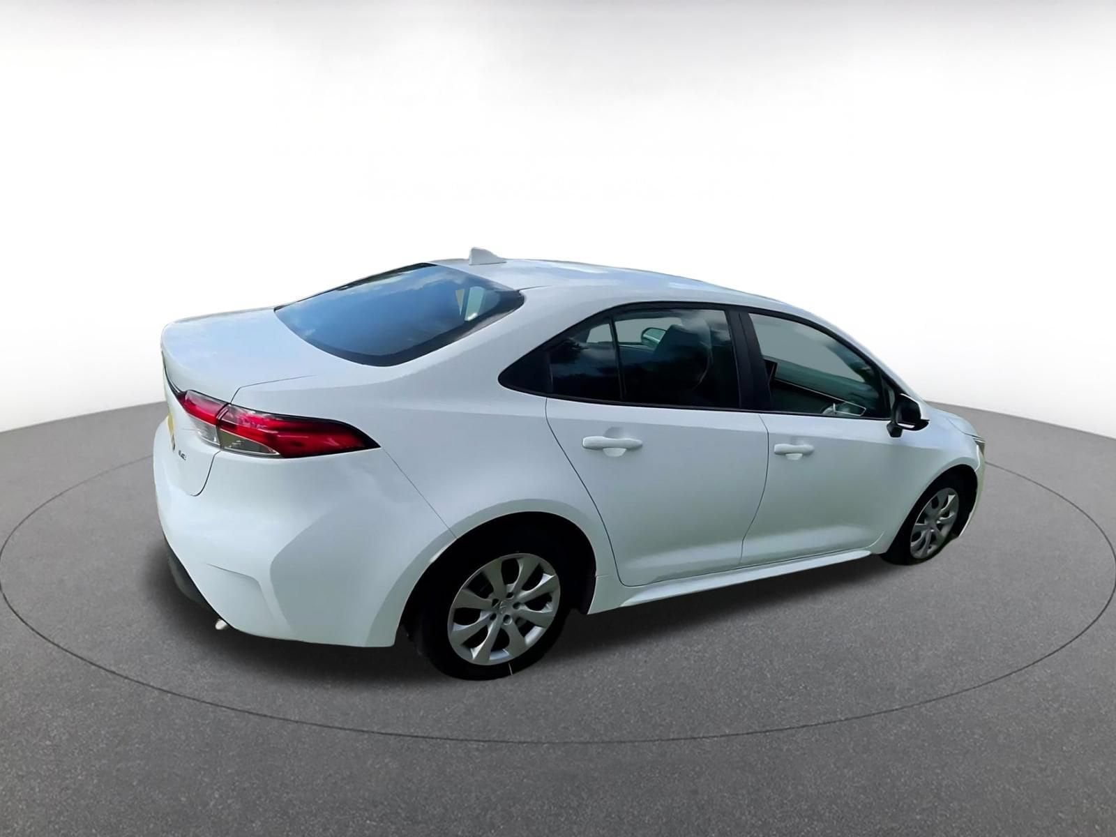 Thumbnail: 2025 Toyota Corolla - 14