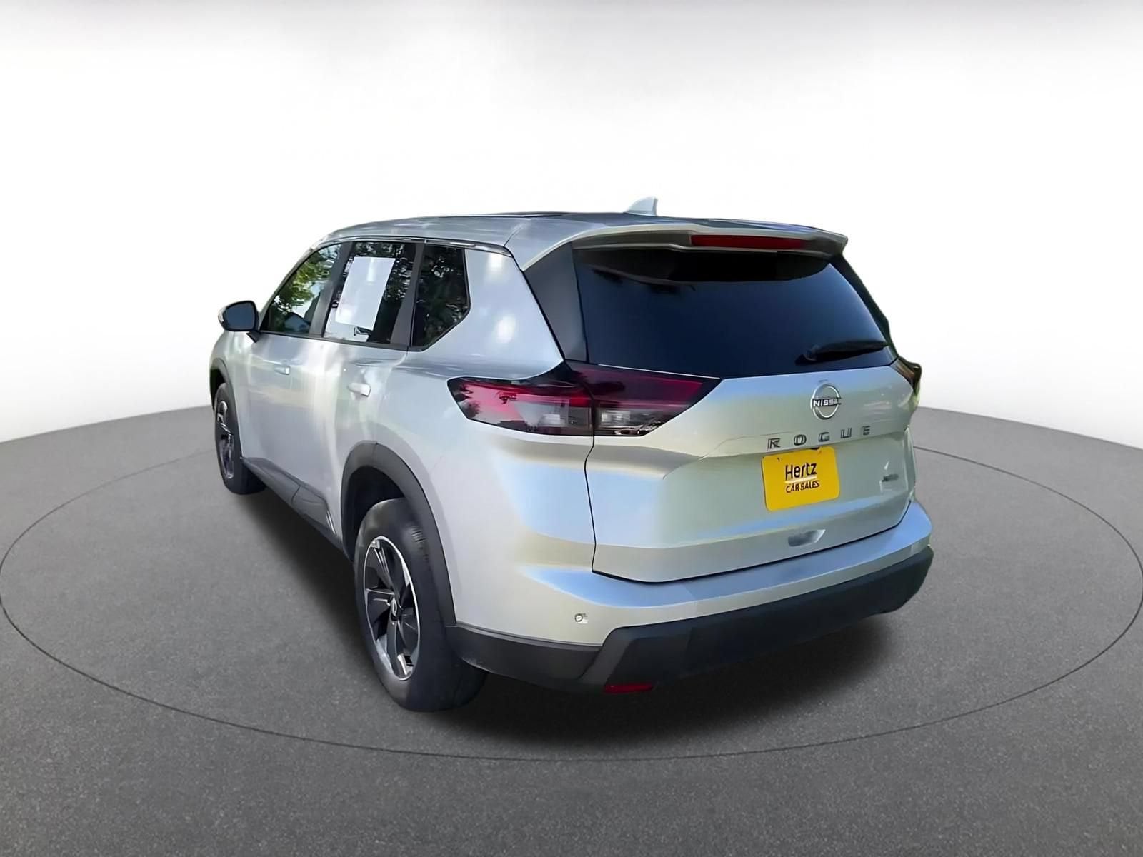 Thumbnail: 2025 Nissan Rogue - 10