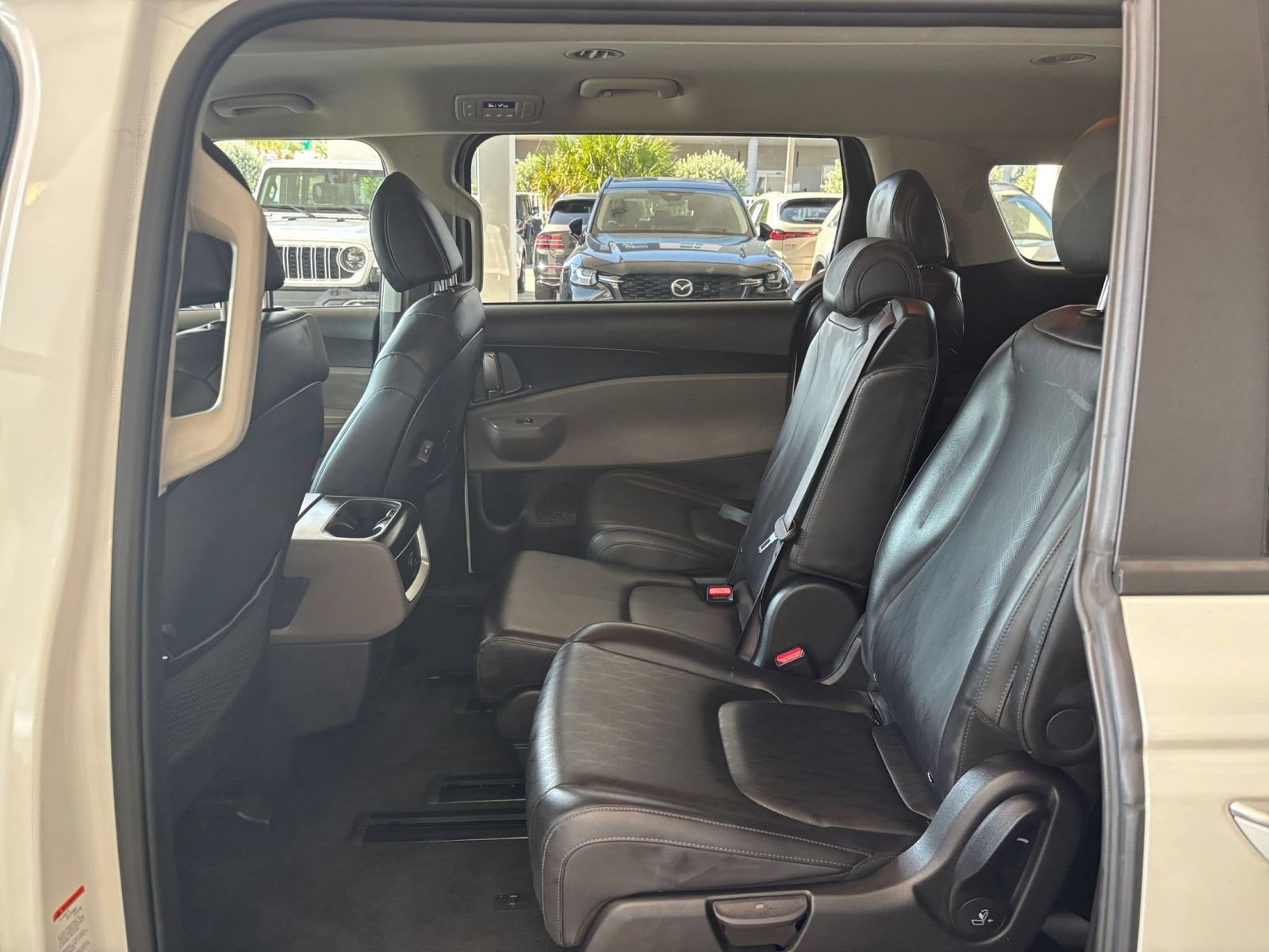 Thumbnail: 2026 Kia Carnival - 27