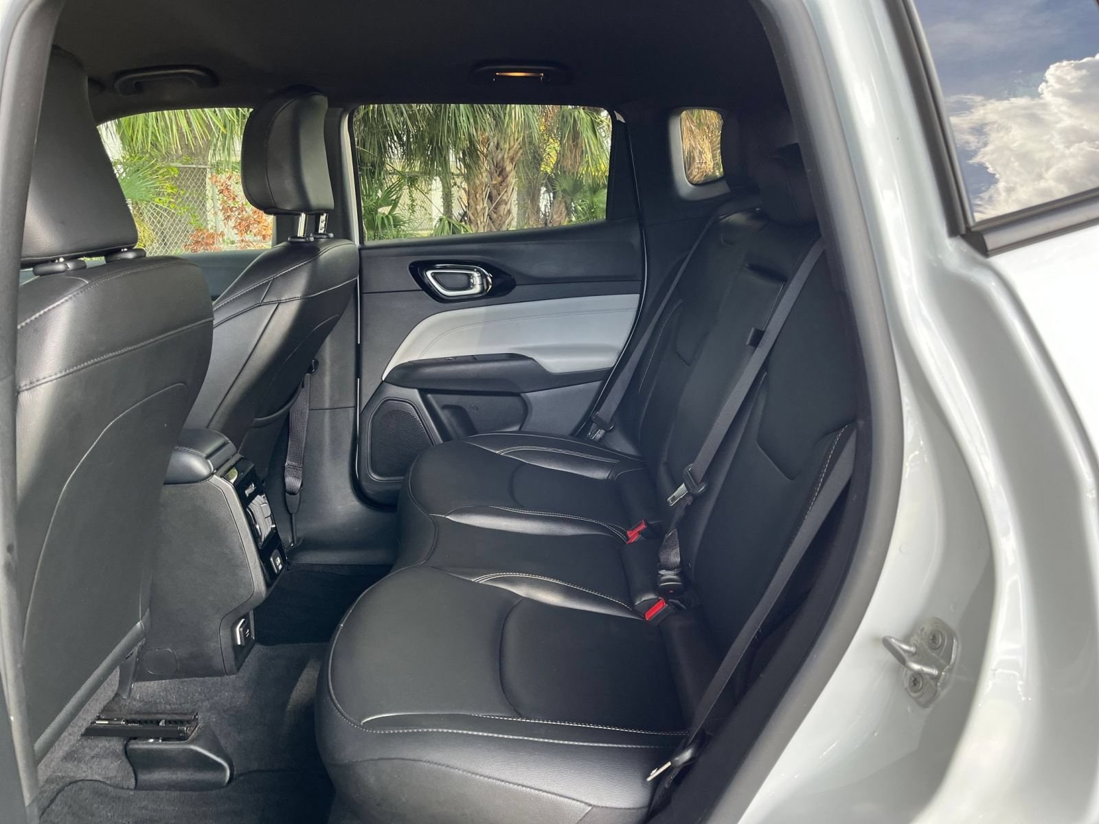 Thumbnail: 2025 Jeep Compass - 25