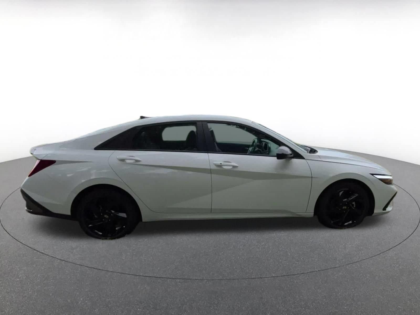Thumbnail: 2026 Hyundai Elantra - 15