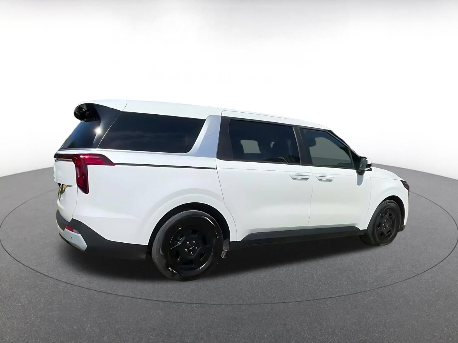 Thumbnail: 2026 Kia Carnival - 13
