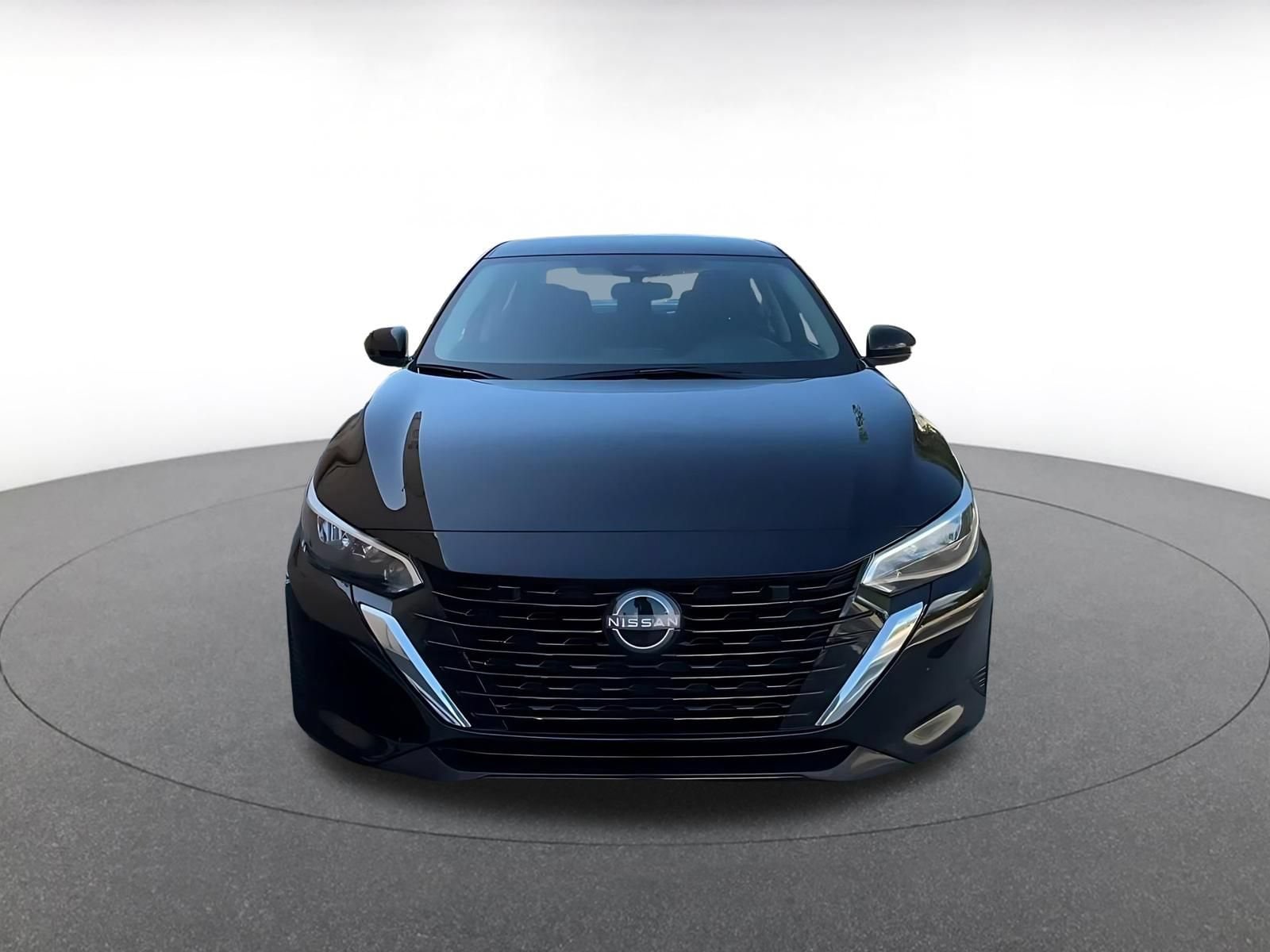Thumbnail: 2025 Nissan Sentra - 3