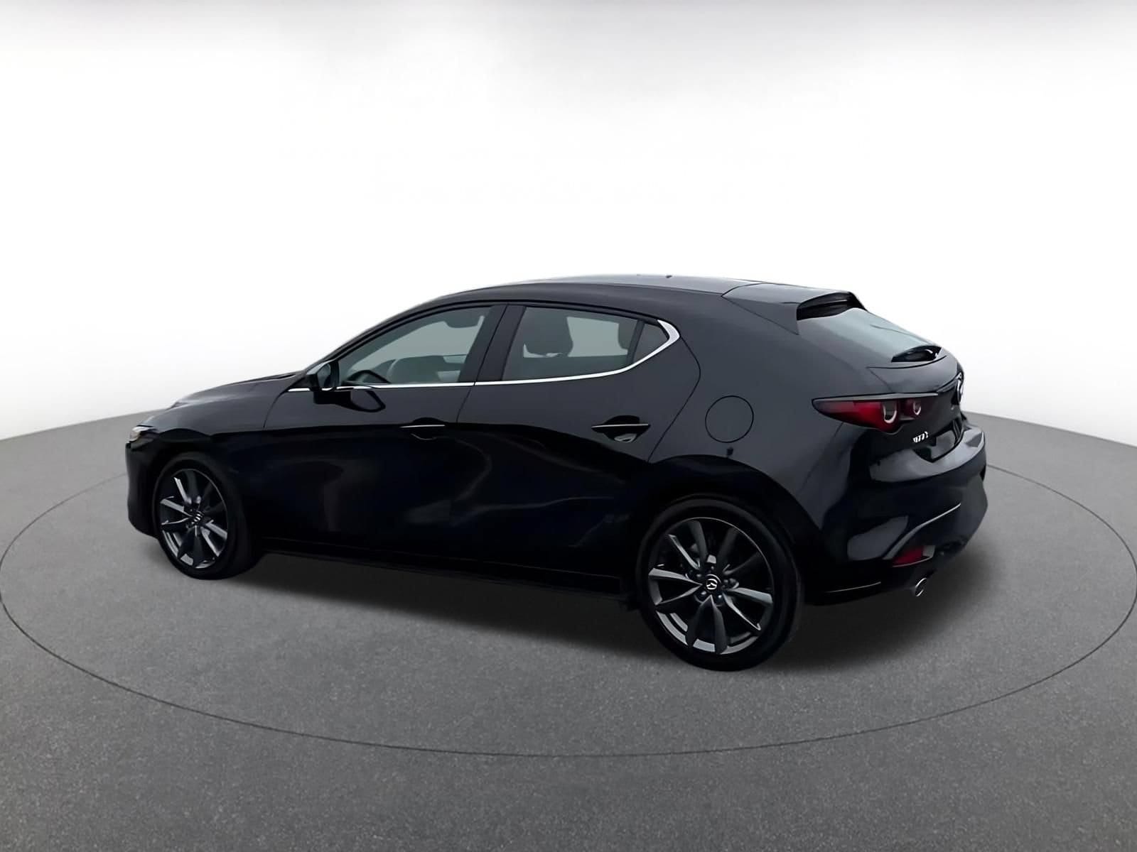 Thumbnail: 2026 Mazda Mazda3 - 9