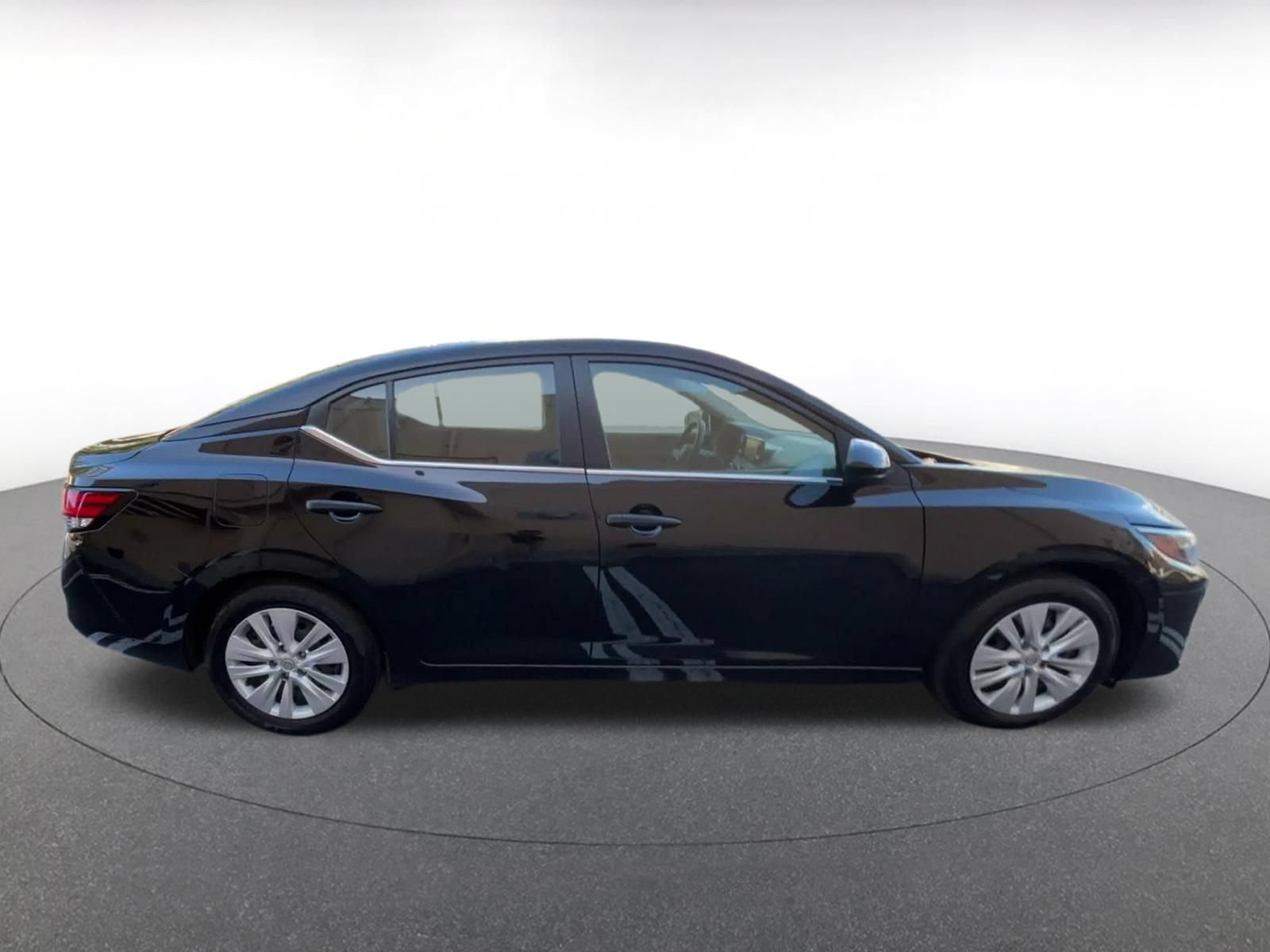 Thumbnail: 2025 Nissan Sentra - 15