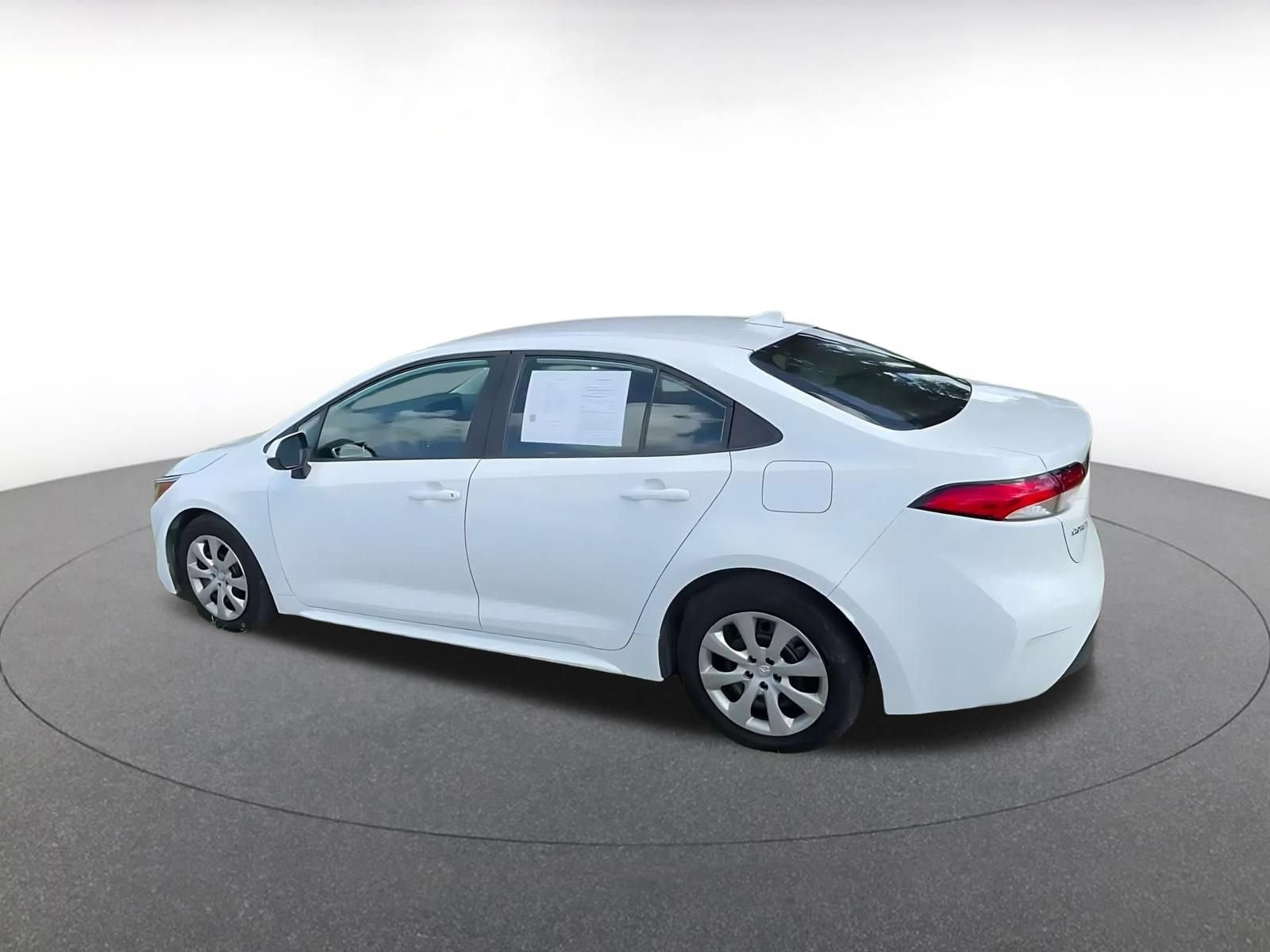 Thumbnail: 2025 Toyota Corolla - 9