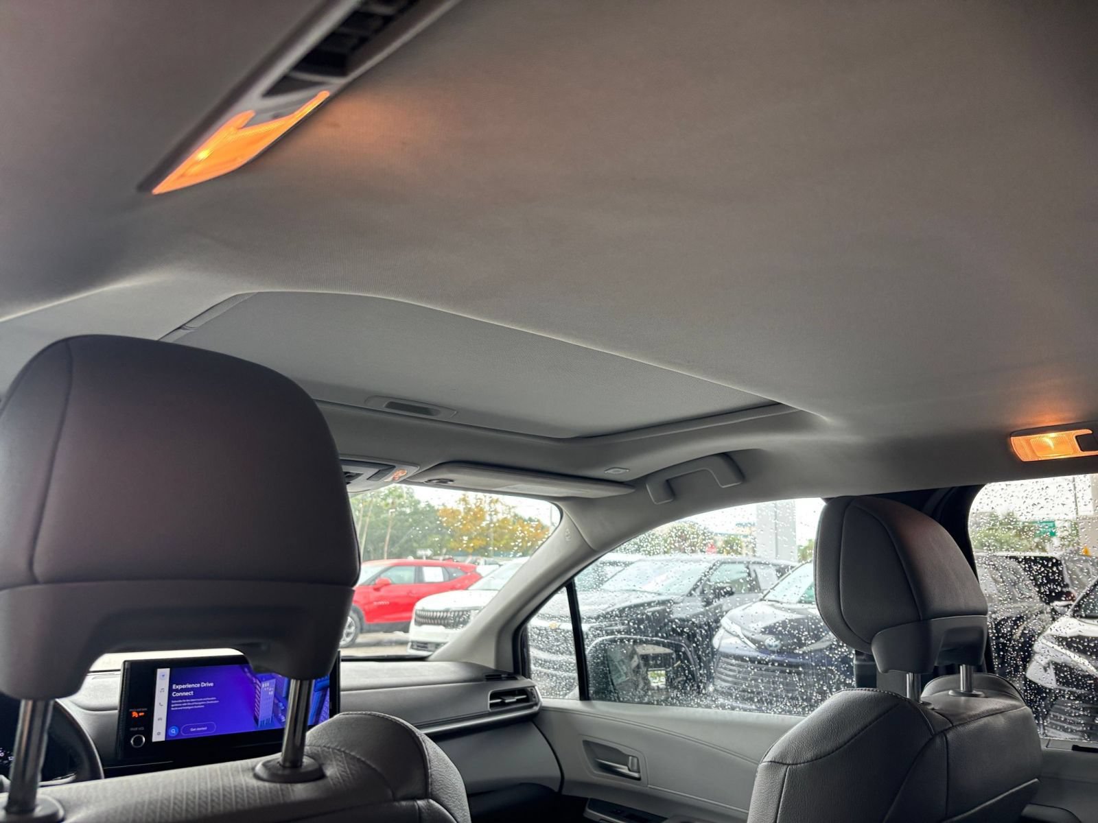 Thumbnail: 2025 Toyota Sienna - 30