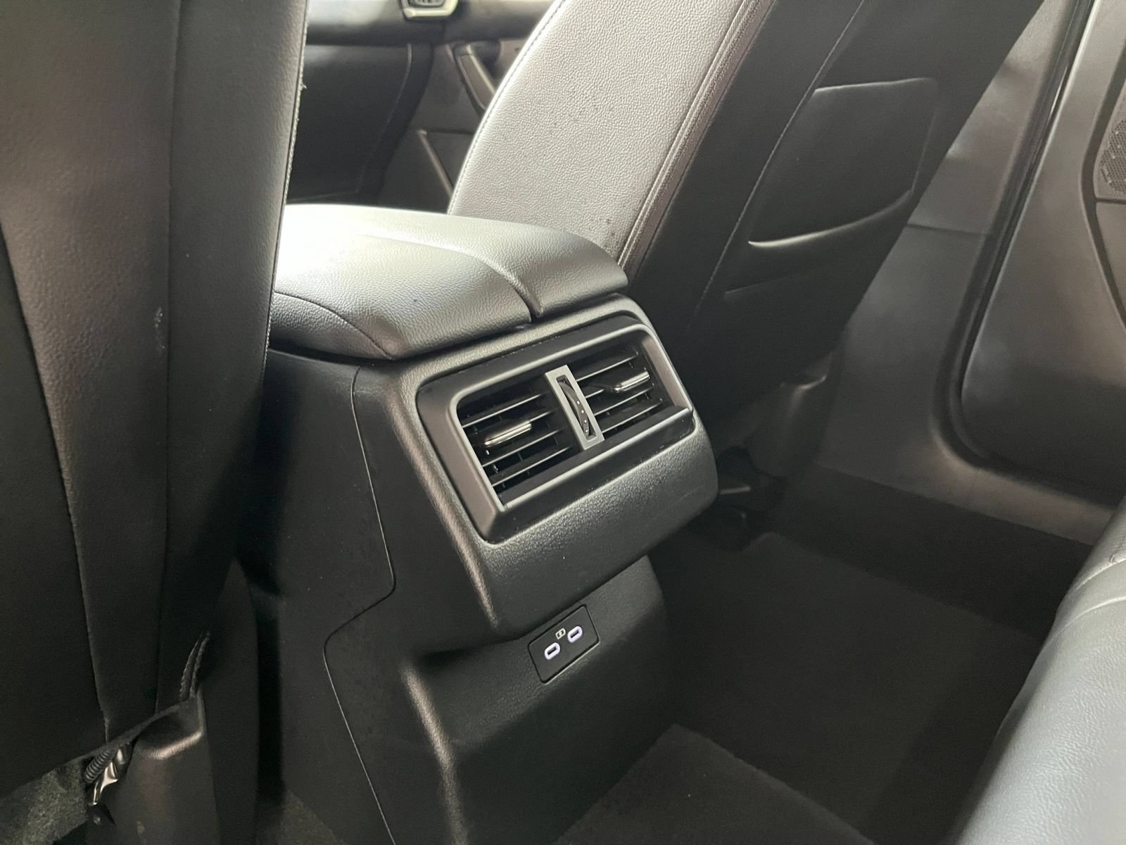 Thumbnail: 2026 Mazda CX-50 - 24