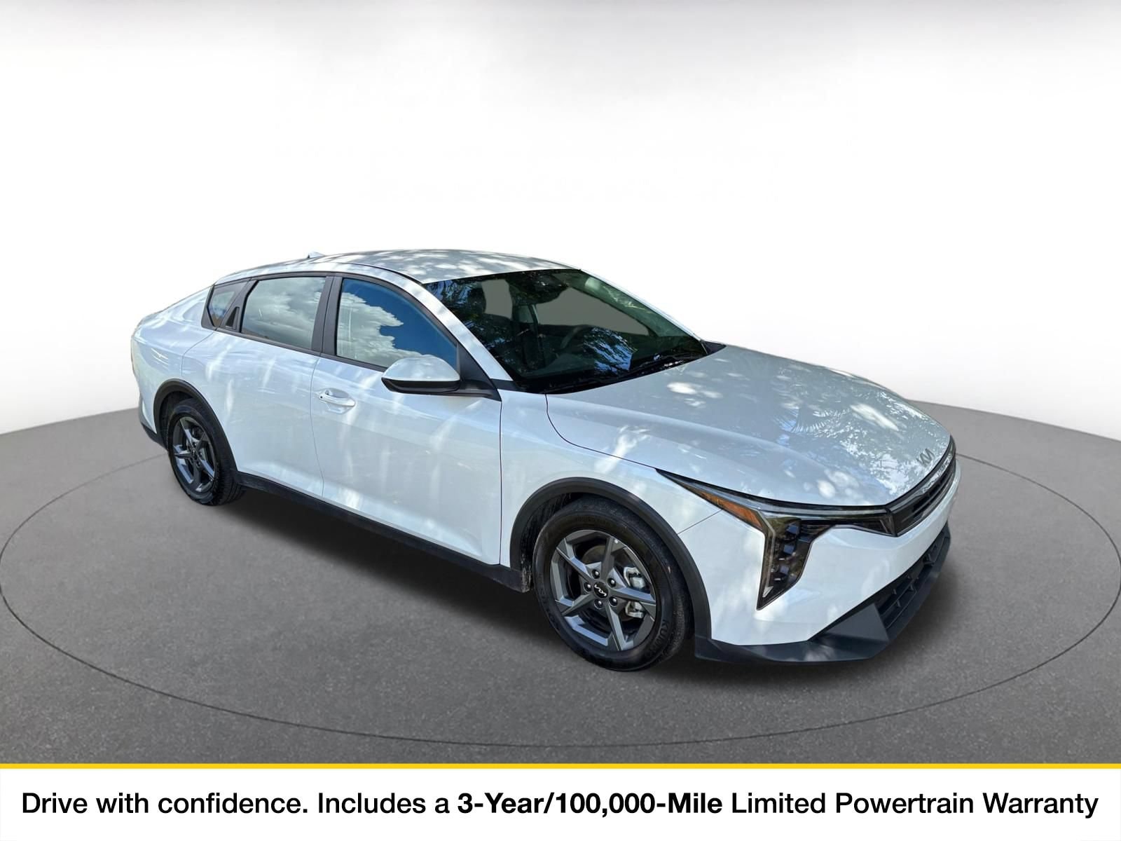 Thumbnail: 2025 Kia K4 - 1