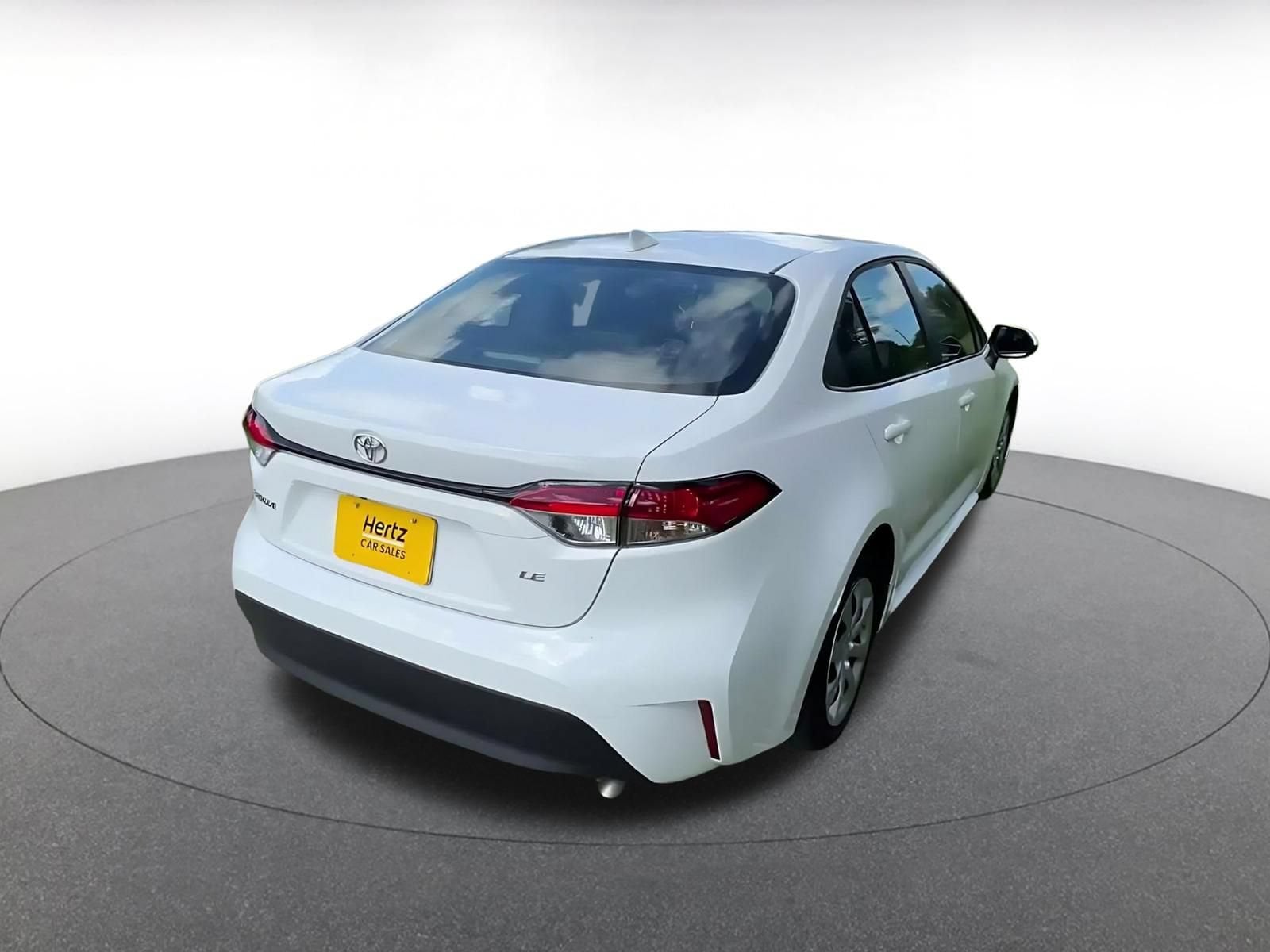 Thumbnail: 2025 Toyota Corolla - 13