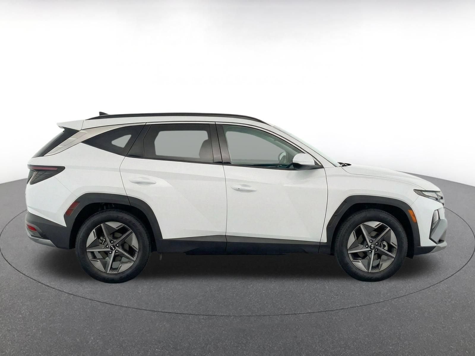 Thumbnail: 2025 Hyundai Tucson - 9