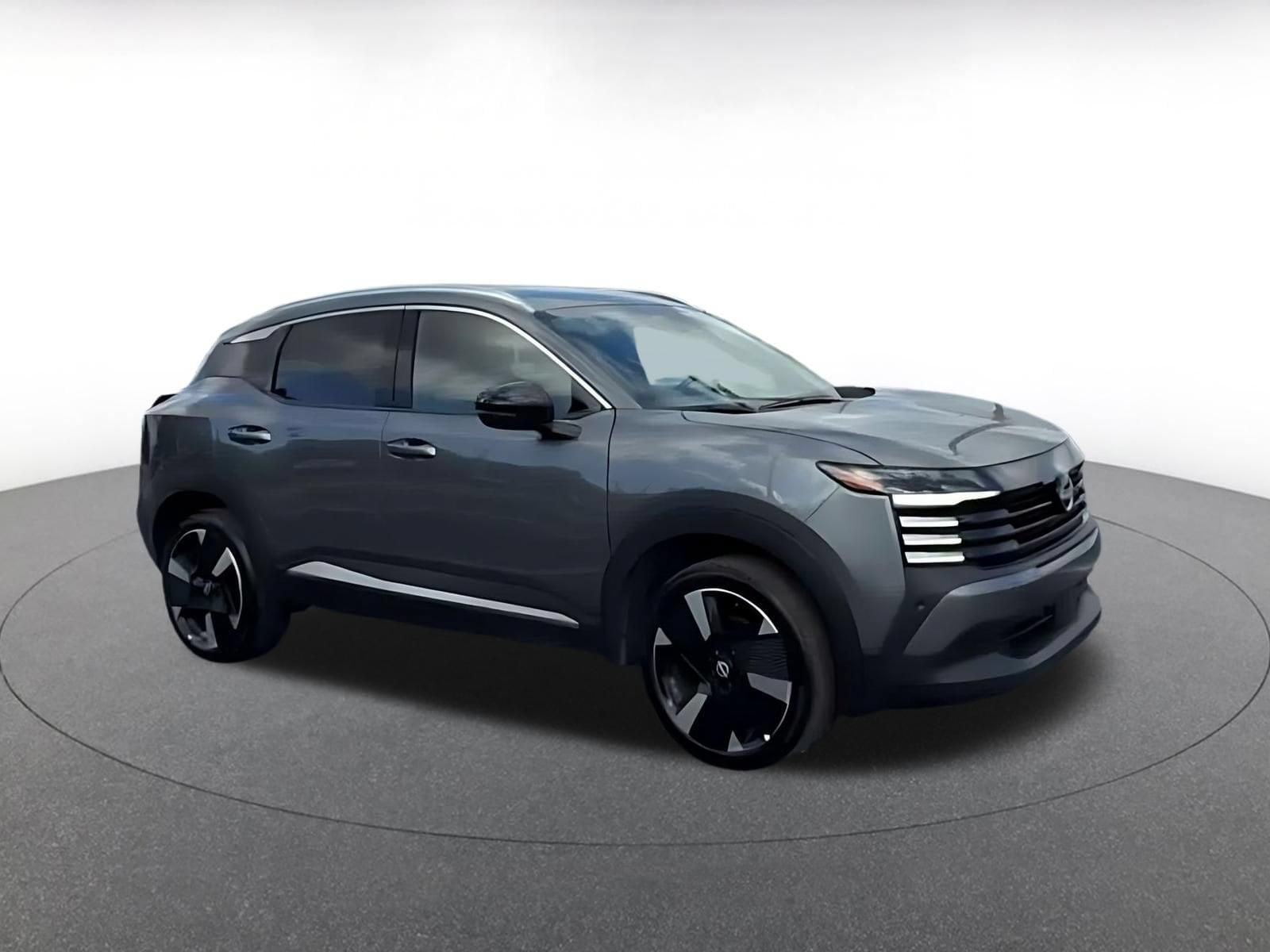 Thumbnail: 2026 Nissan Kicks - 2