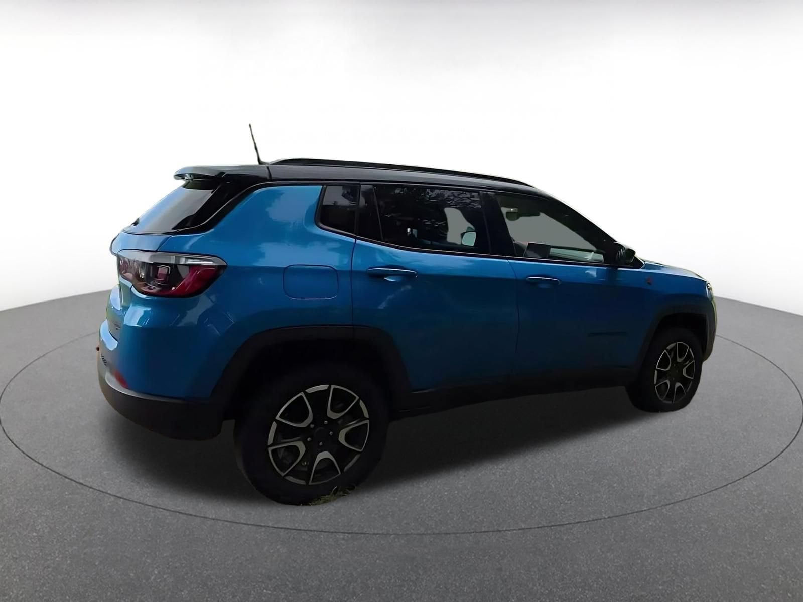 Thumbnail: 2025 Jeep Compass - 14