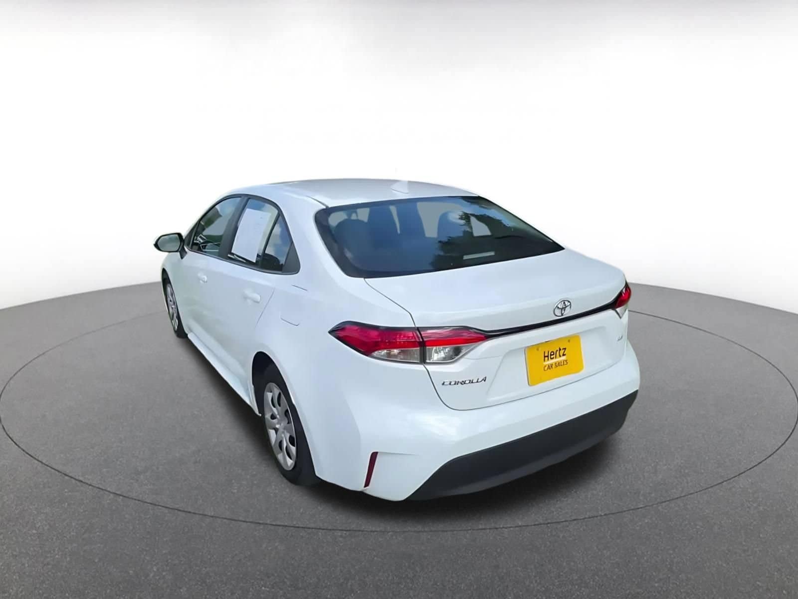 Thumbnail: 2025 Toyota Corolla - 10