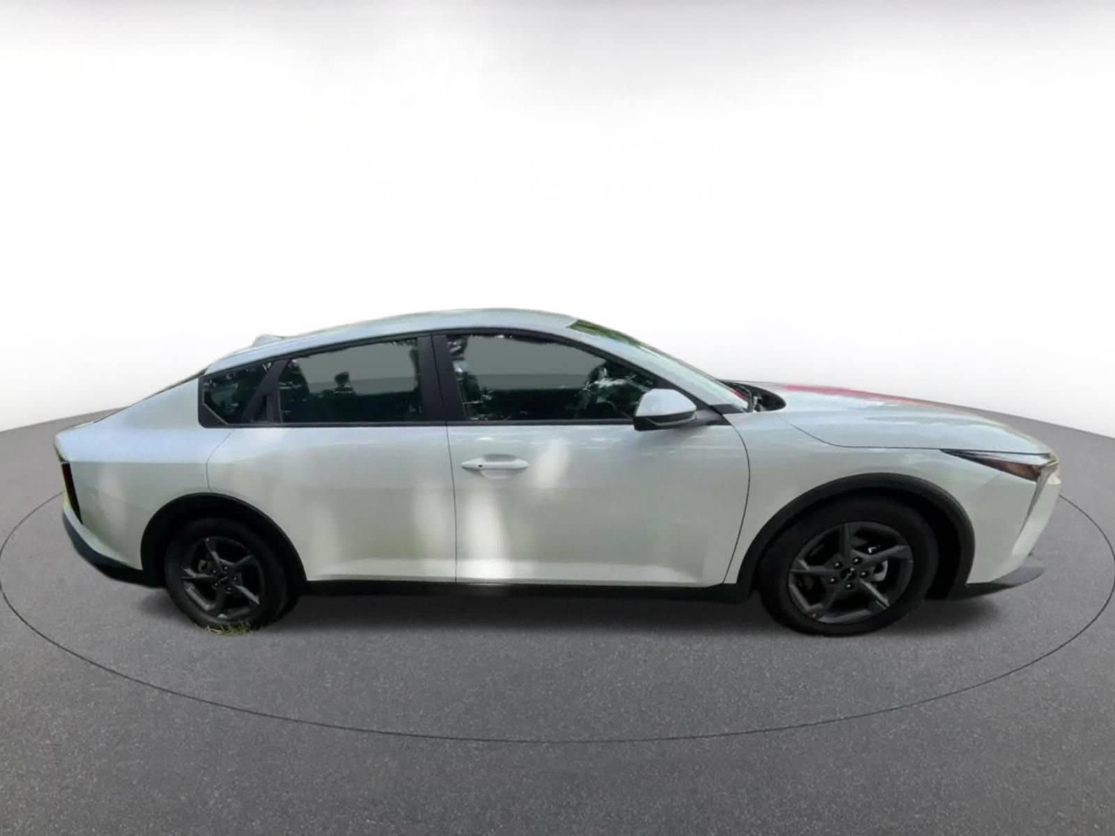 Thumbnail: 2026 Kia K4 - 15