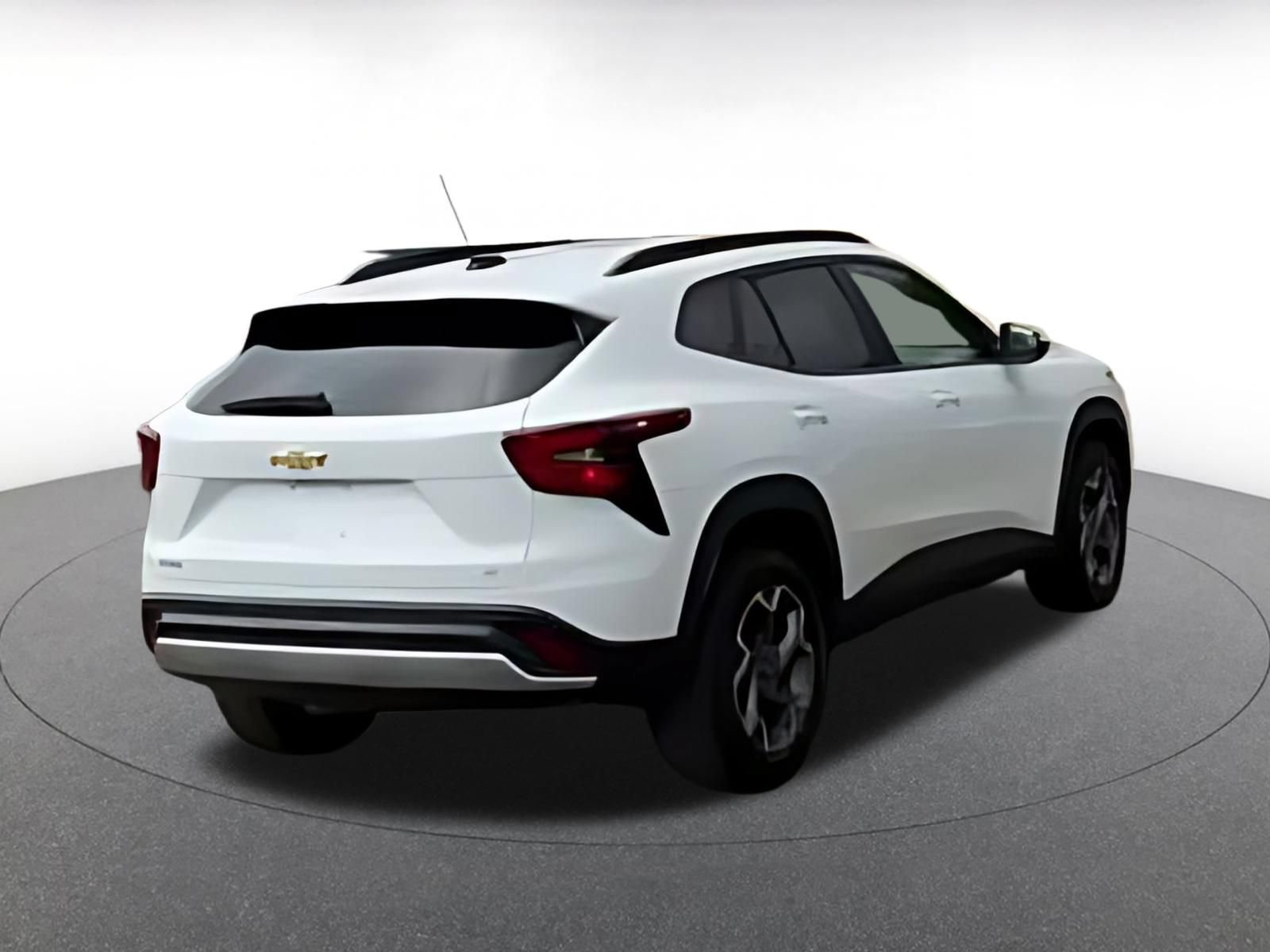 Thumbnail: 2025 Chevrolet Trax - 15