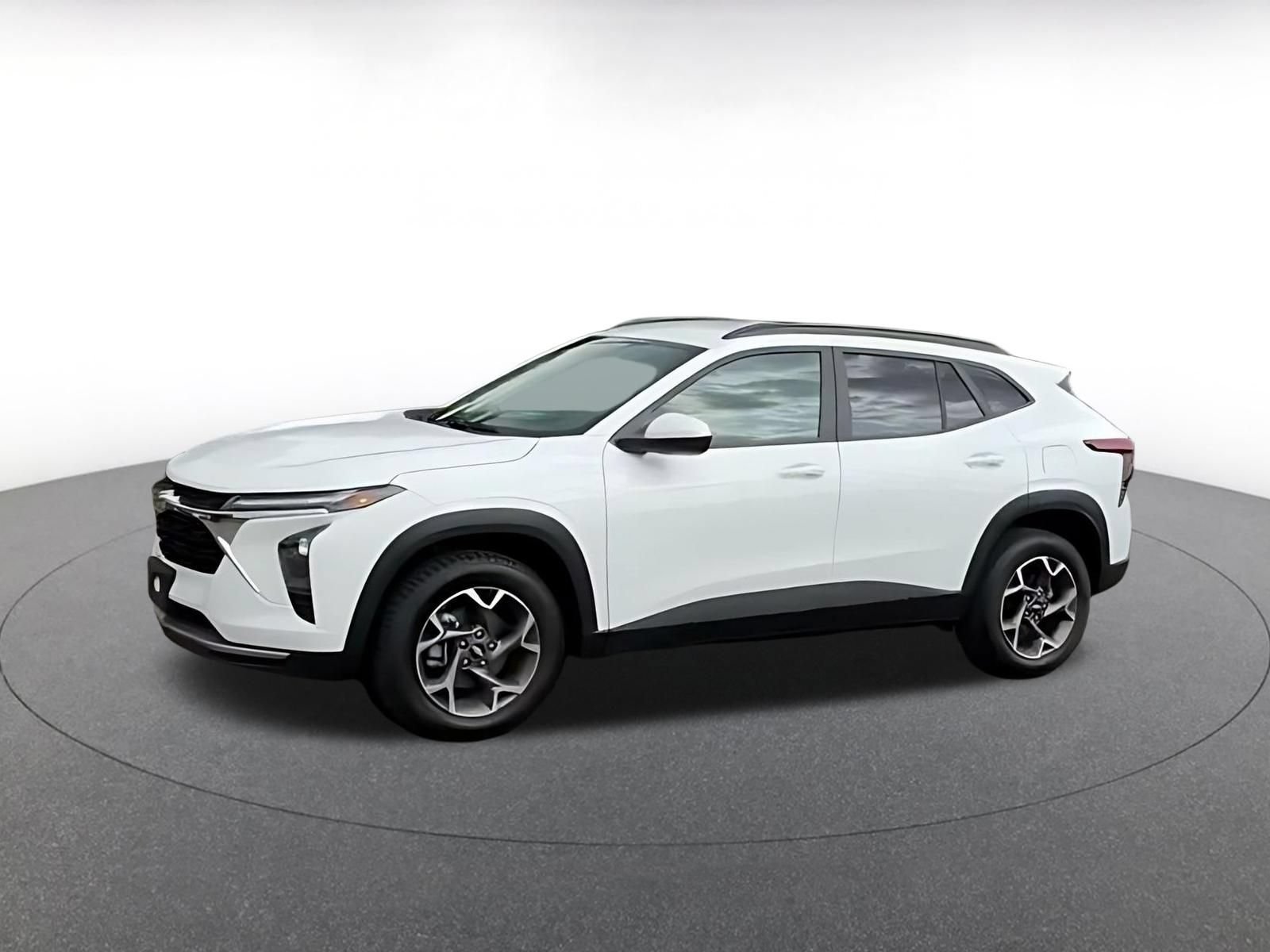Thumbnail: 2025 Chevrolet Trax - 7