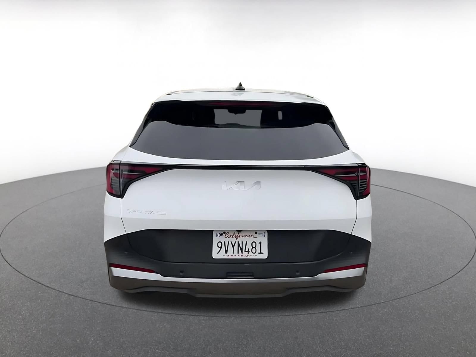 Thumbnail: 2026 Kia Sportage - 12