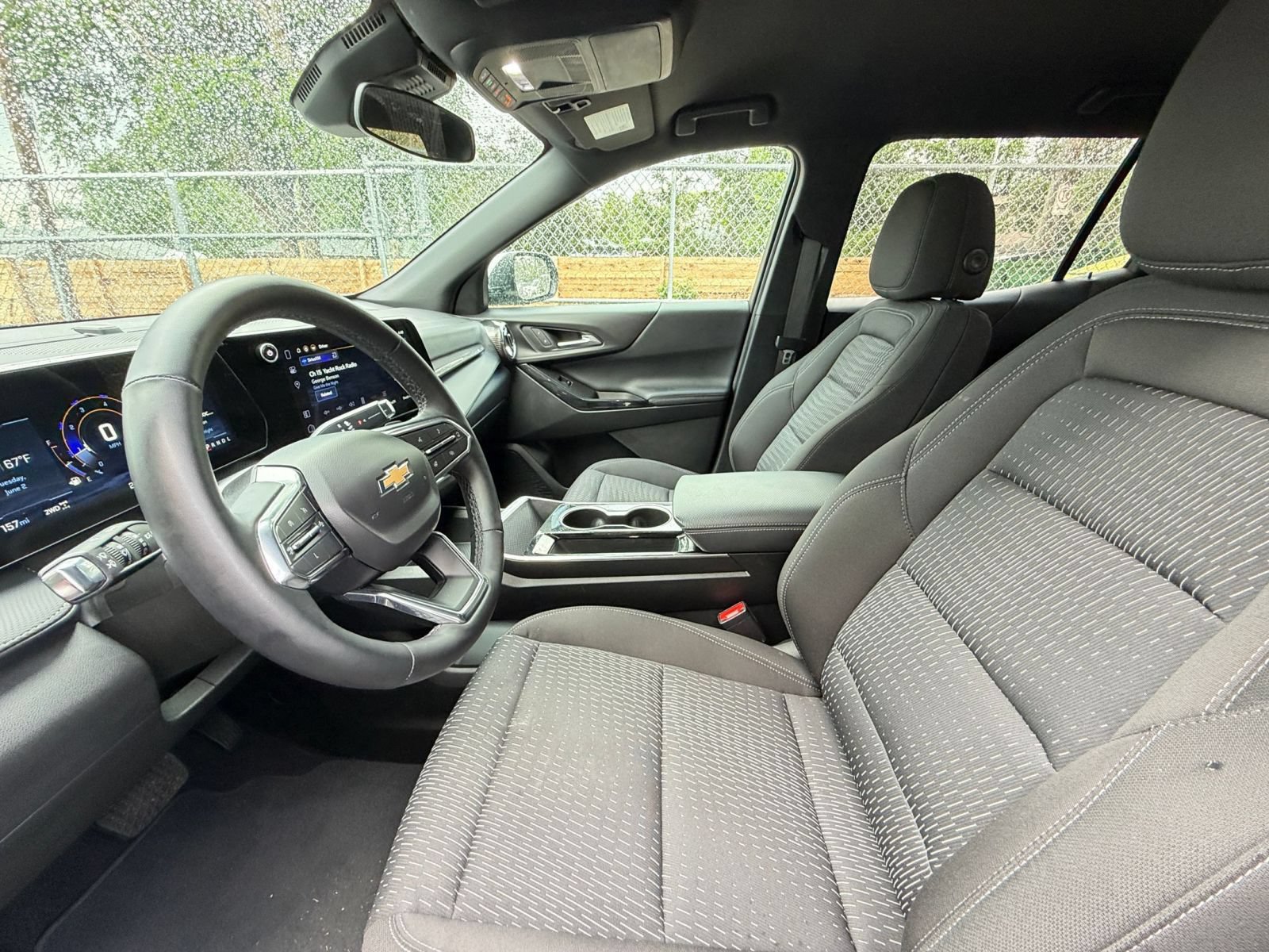 Thumbnail: 2025 Chevrolet Equinox - 25