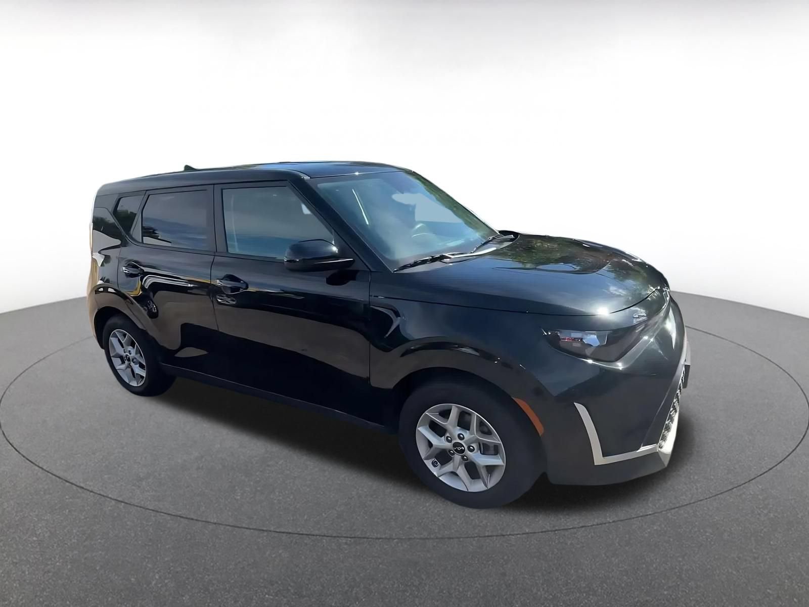 Thumbnail: 2025 Kia Soul - 2