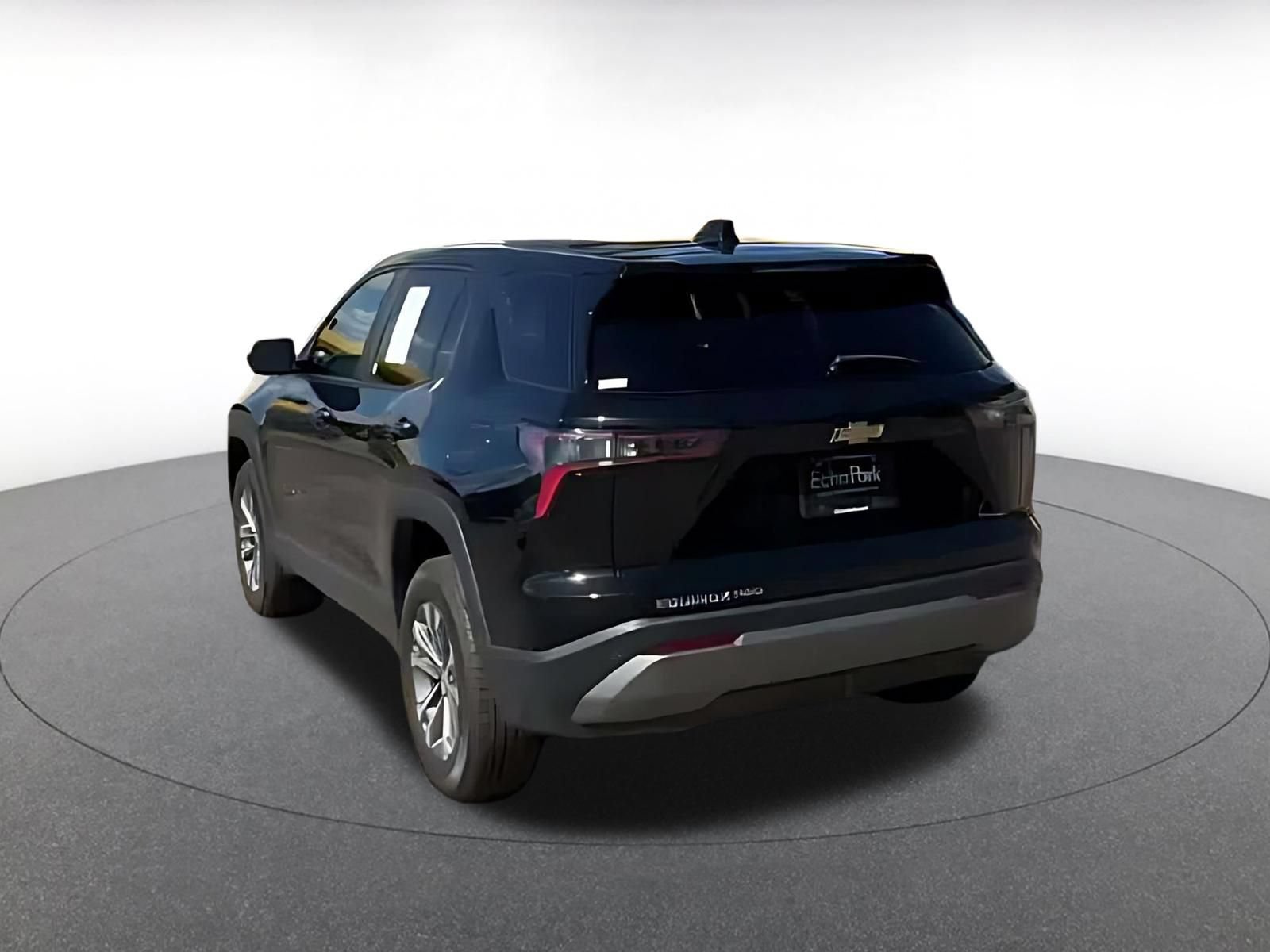 Thumbnail: 2025 Chevrolet Equinox - 10