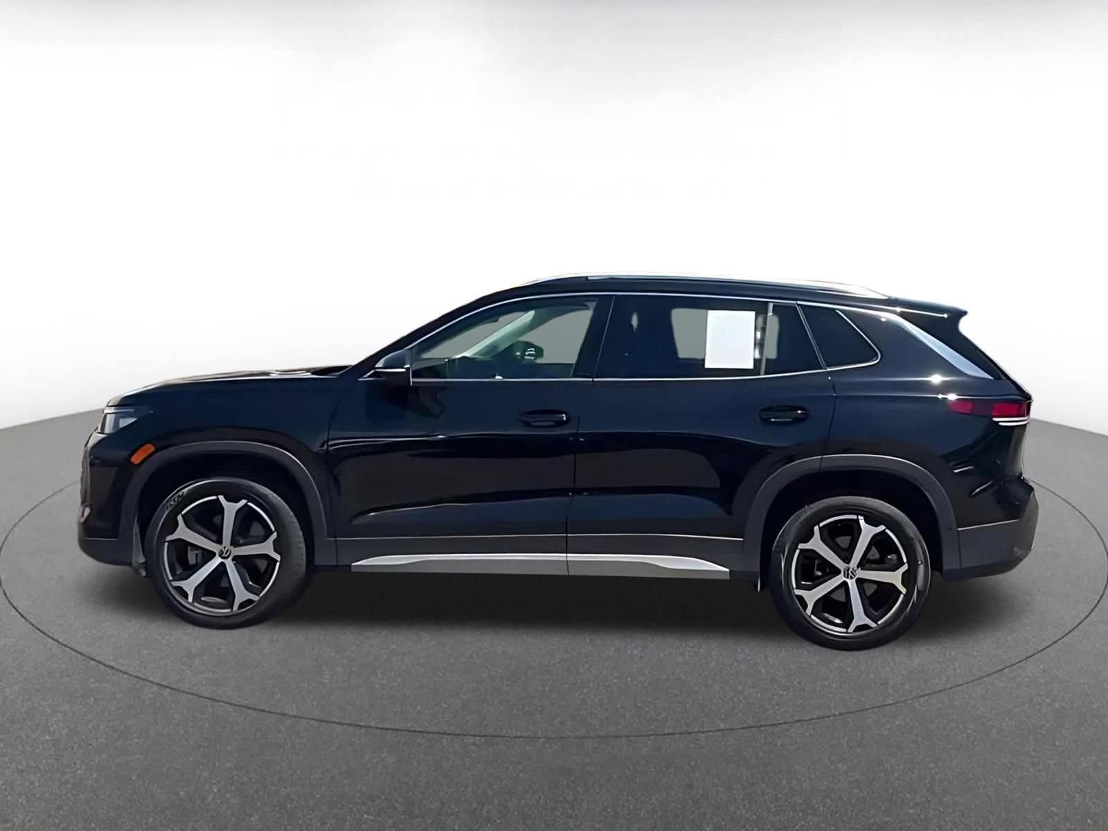 Thumbnail: 2026 Volkswagen Tiguan - 6