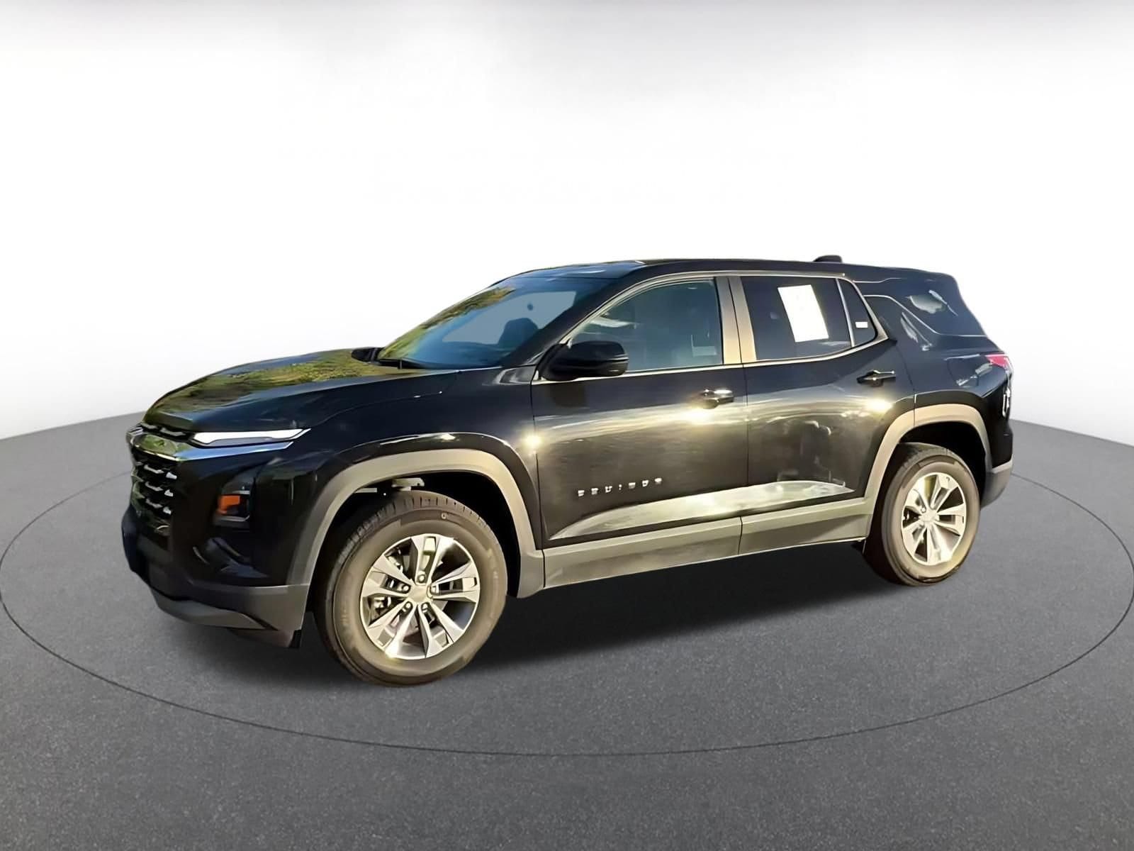 Thumbnail: 2025 Chevrolet Equinox - 6