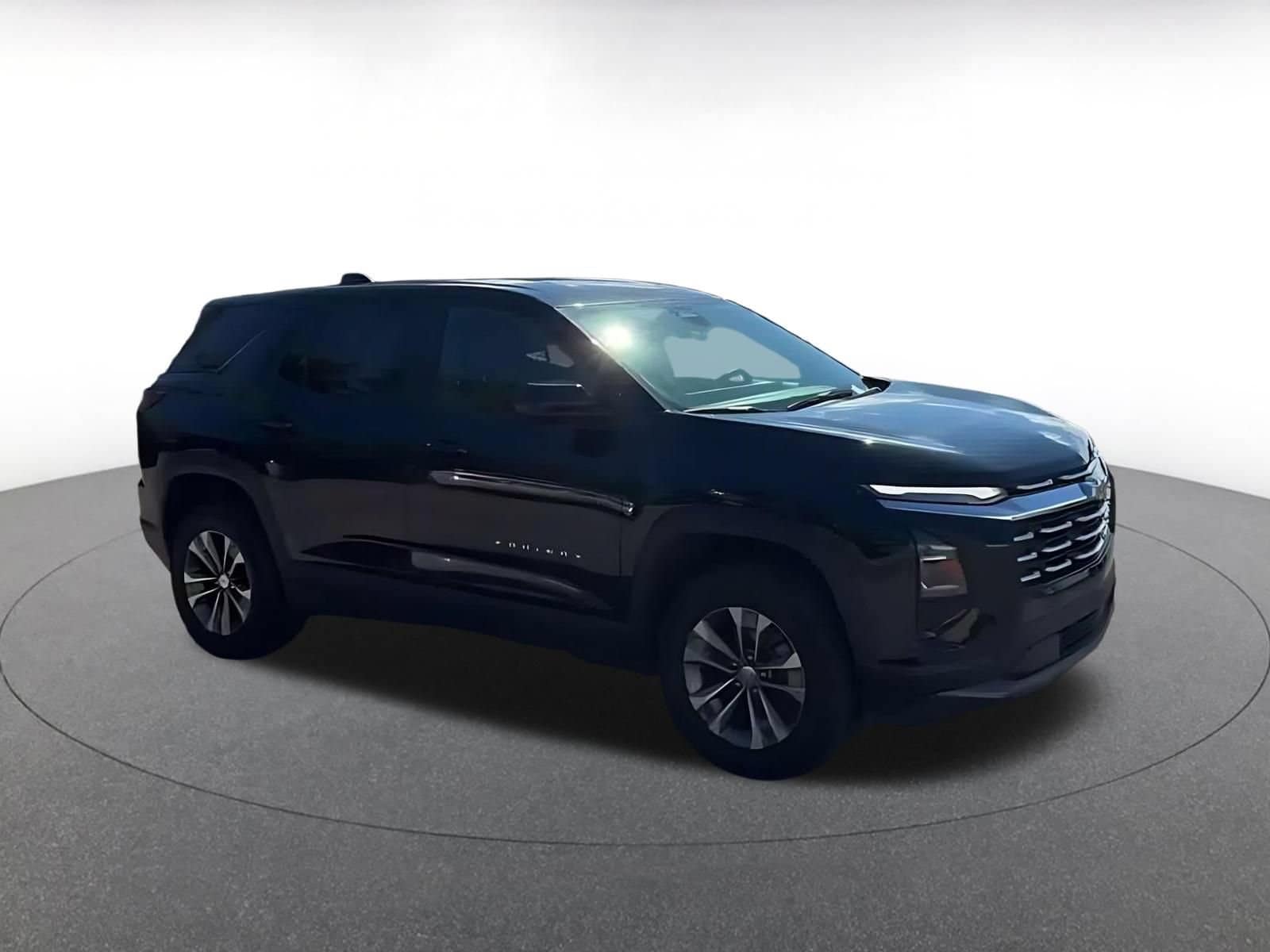 Thumbnail: 2025 Chevrolet Equinox - 2