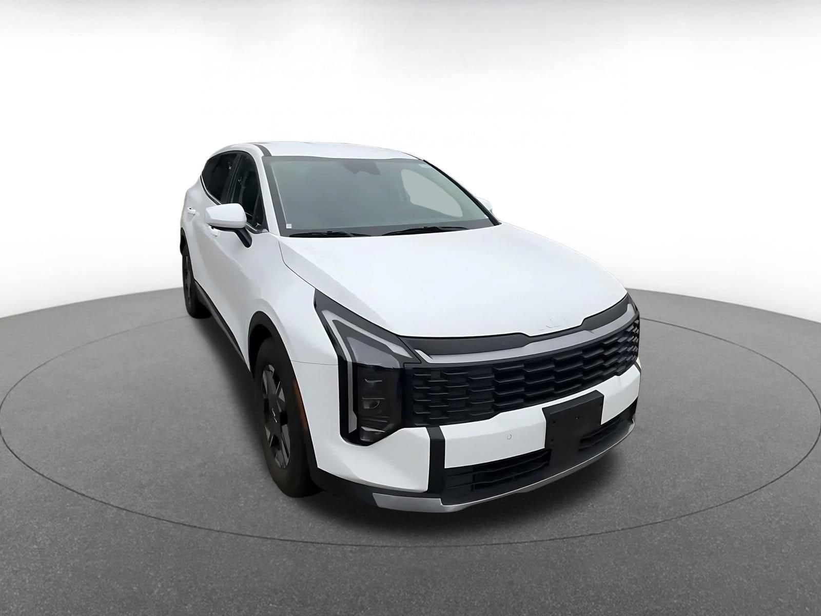 Thumbnail: 2026 Kia Sportage - 3