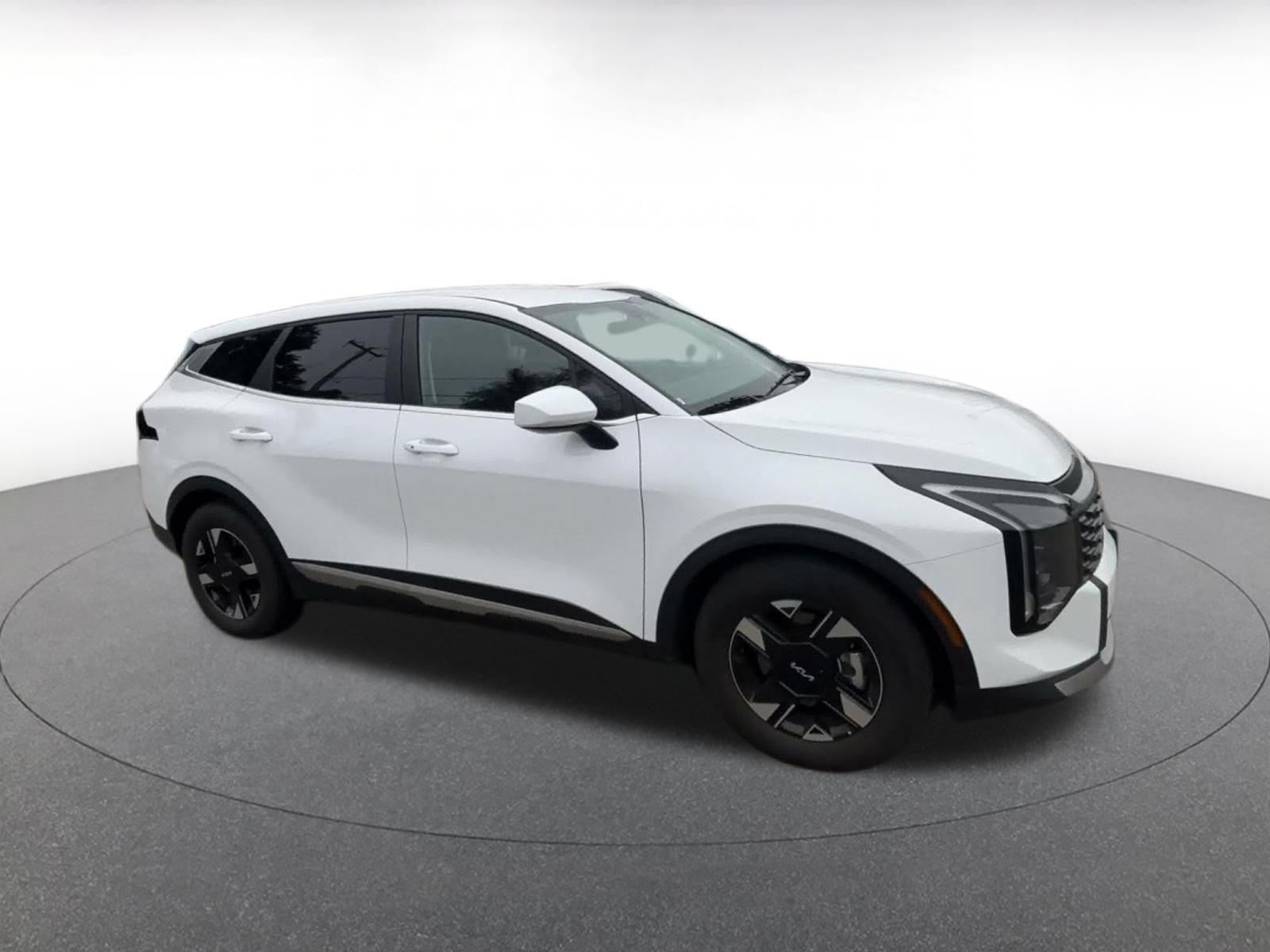 Thumbnail: 2026 Kia Sportage - 2