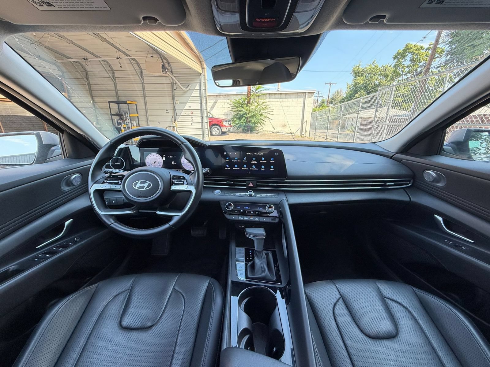 Thumbnail: 2025 Hyundai Elantra - 33