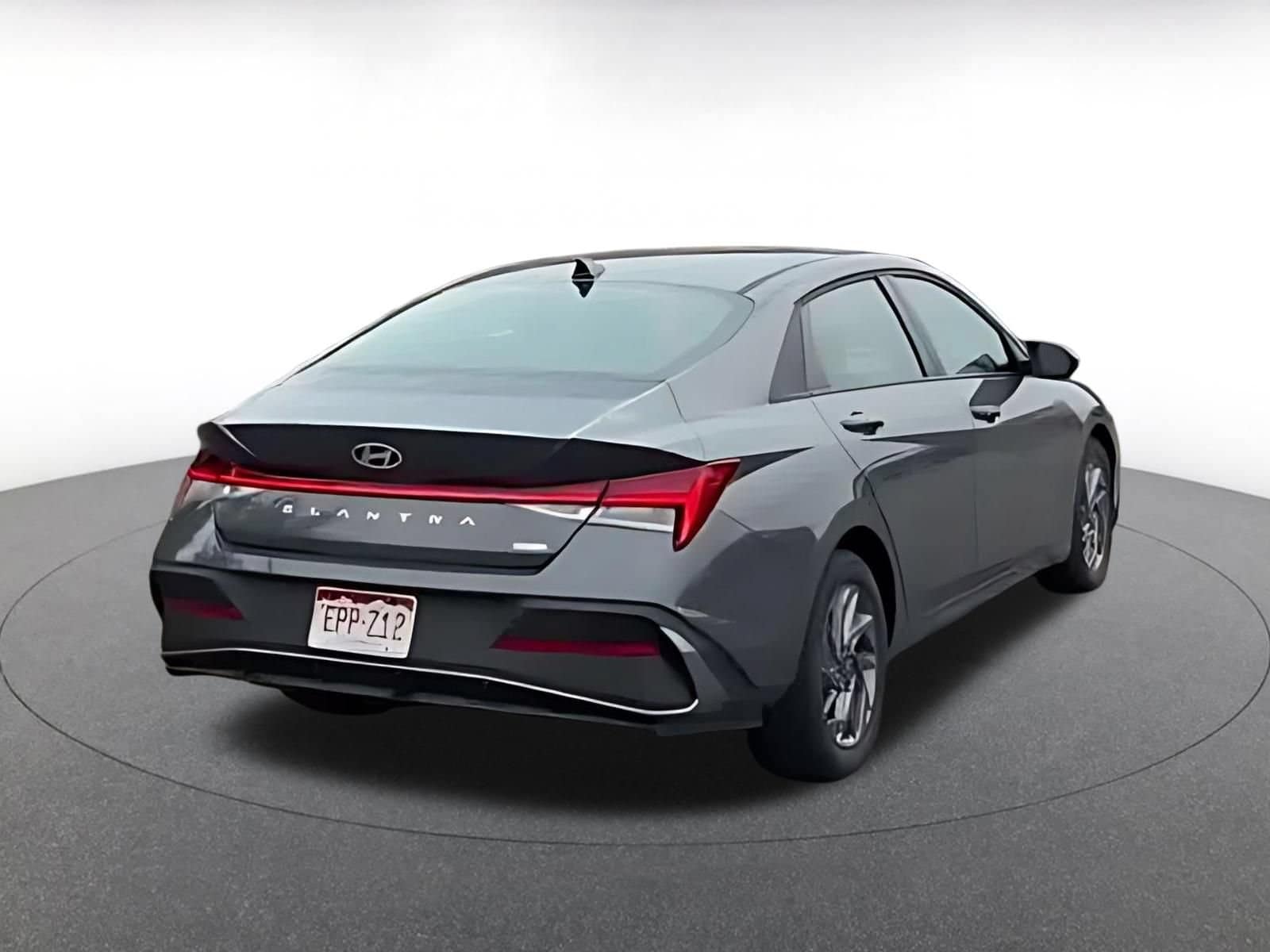 Thumbnail: 2026 Hyundai Elantra - 10