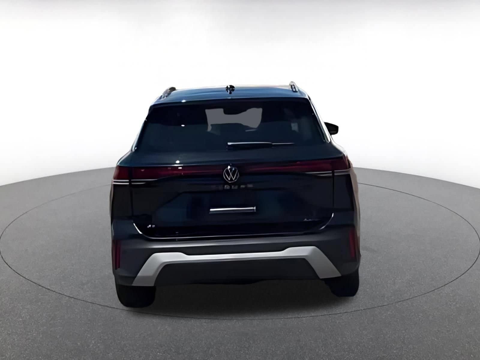 Thumbnail: 2026 Volkswagen Tiguan - 15
