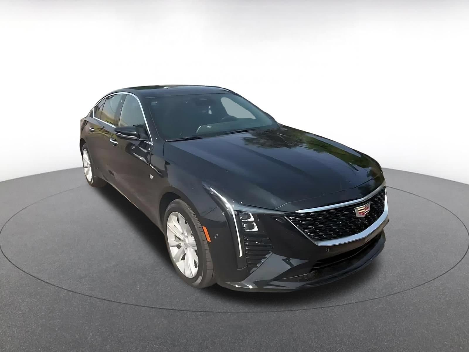 Thumbnail: 2026 Cadillac CT5 - 3