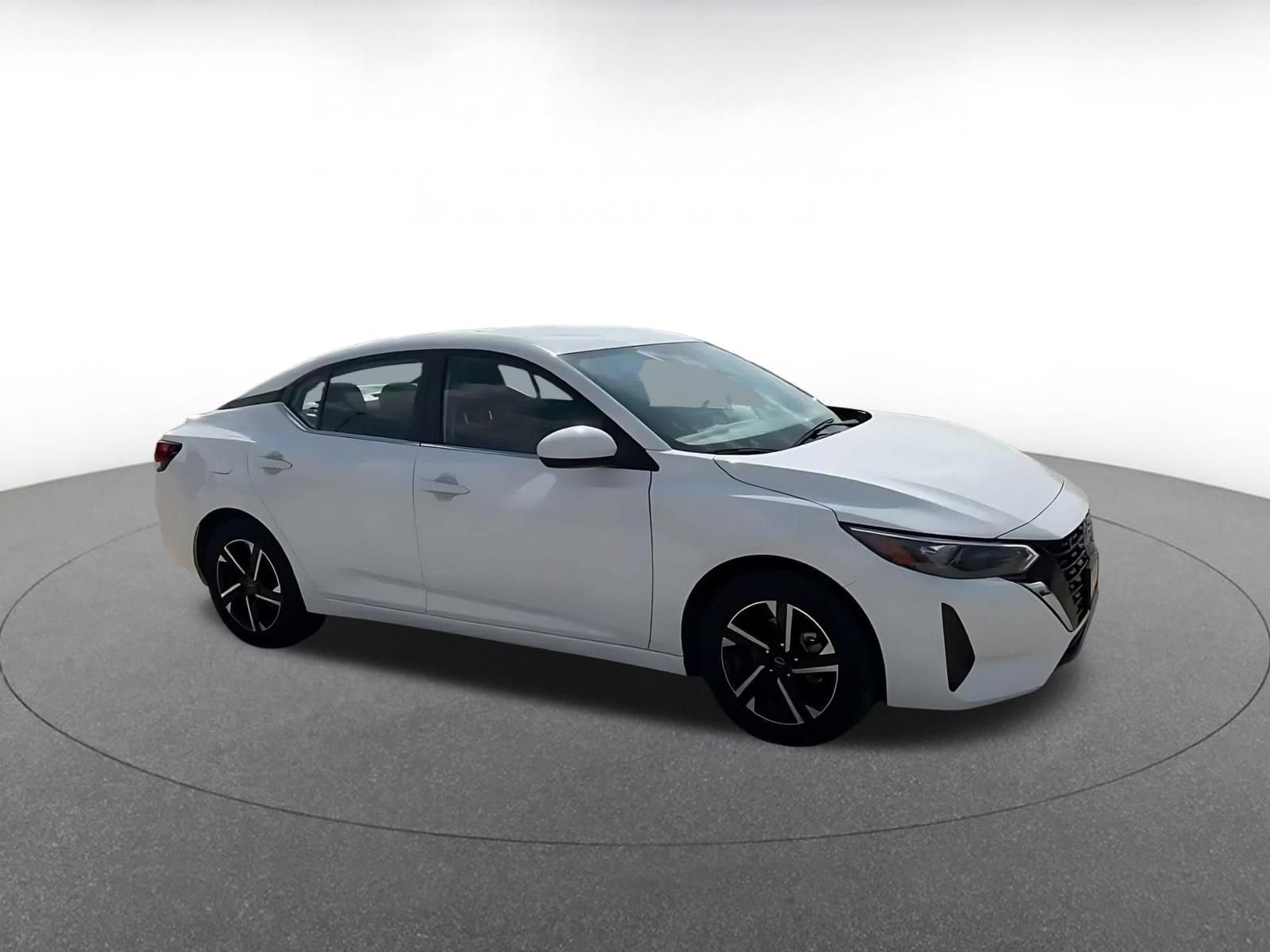 Thumbnail: 2025 Nissan Sentra - 2