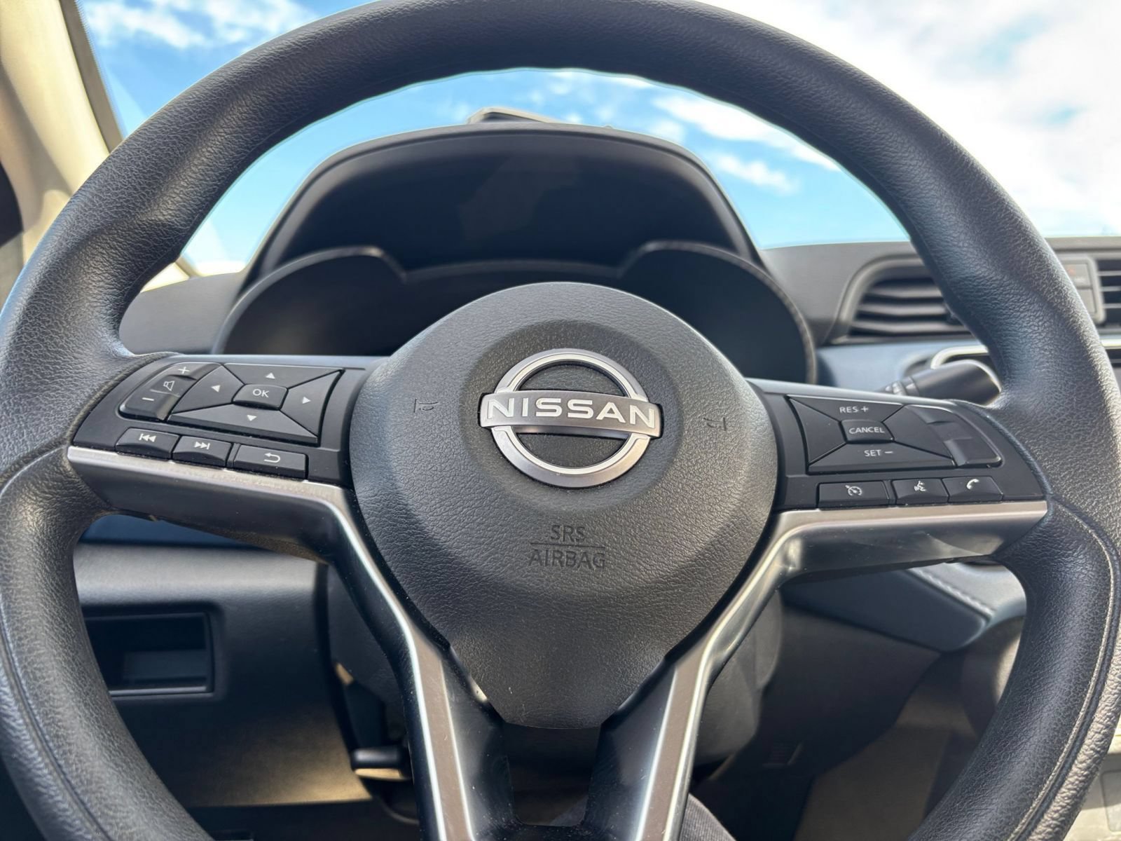 Thumbnail: 2025 Nissan Versa - 25